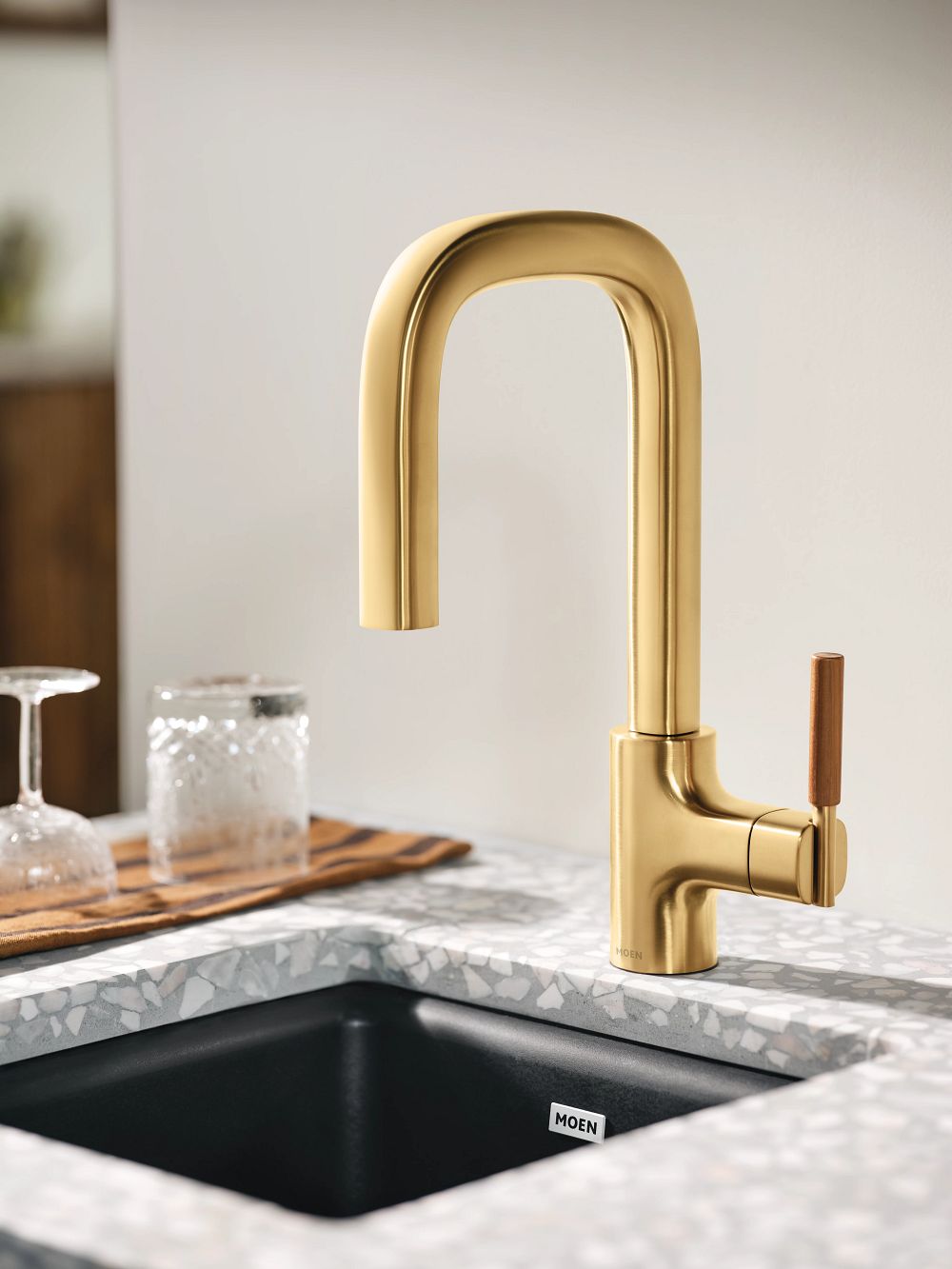 Tenon One-Handle Pulldown Bar Faucet