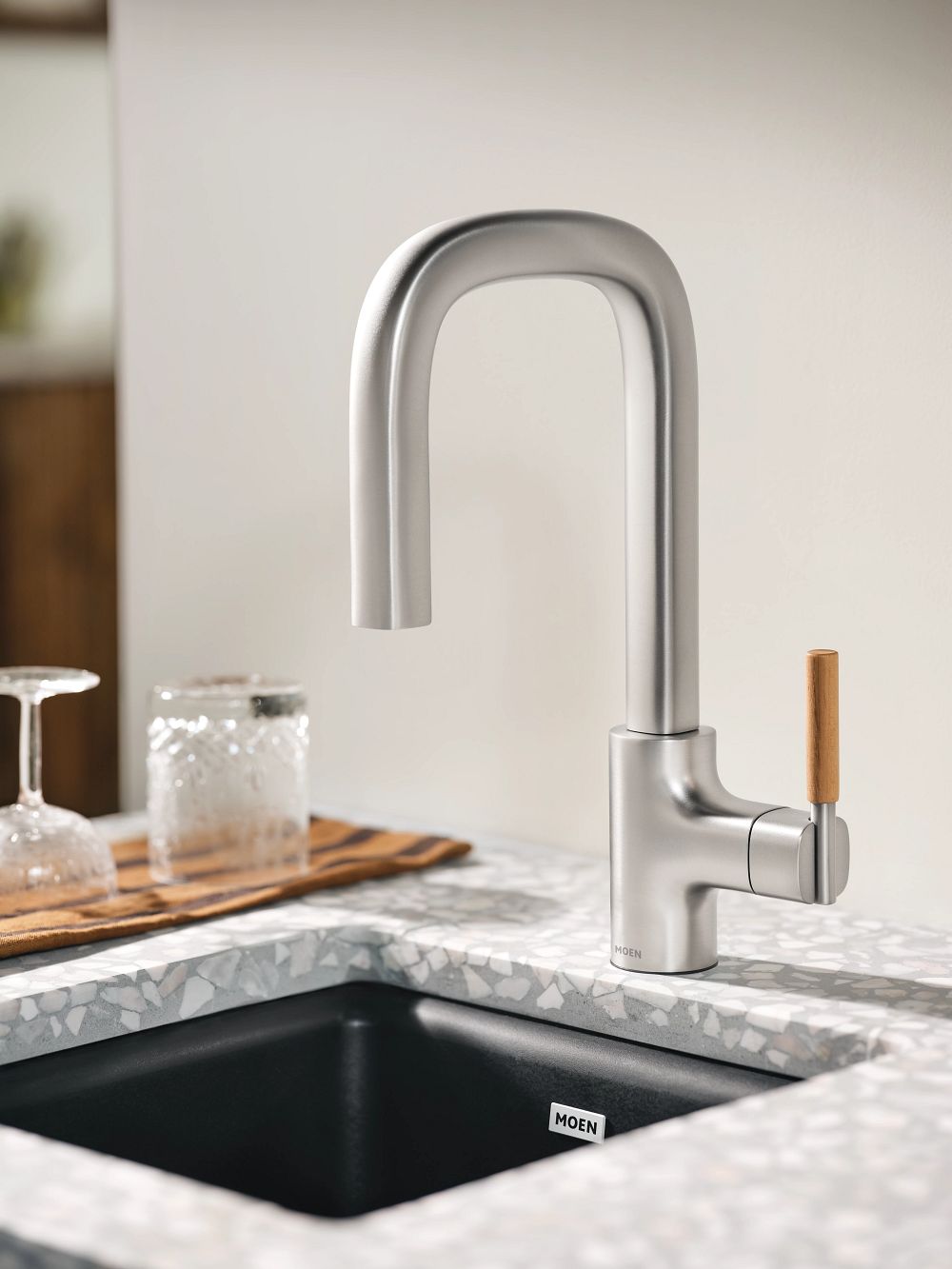 Tenon One-Handle Pulldown Bar Faucet
