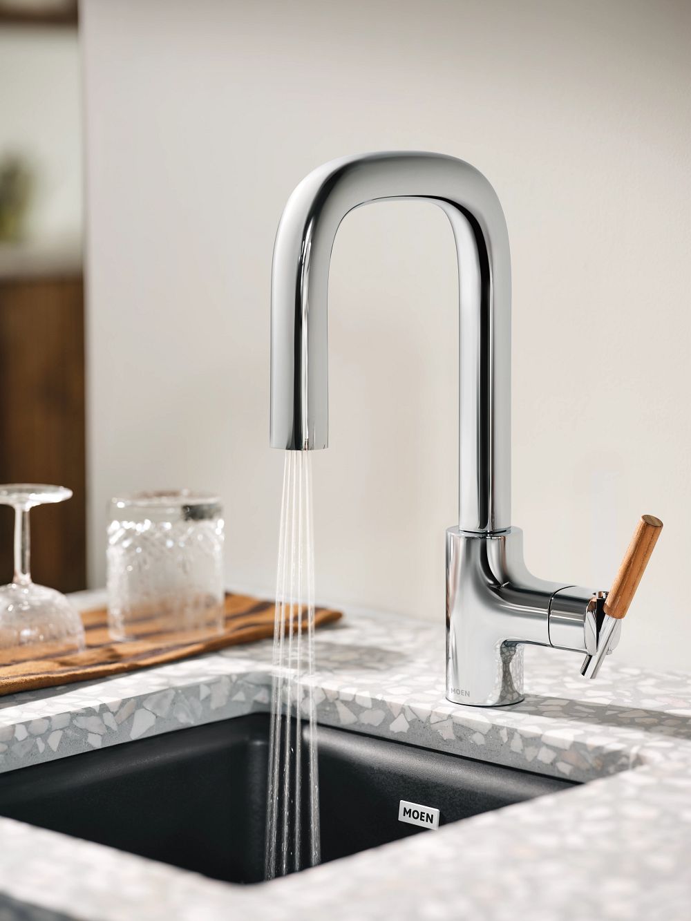 Tenon One-Handle Pulldown Bar Faucet