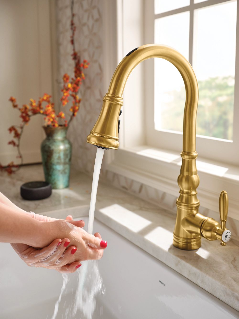 Weymouth Motion Control Smart Pulldown Touchless Kitchen Faucet