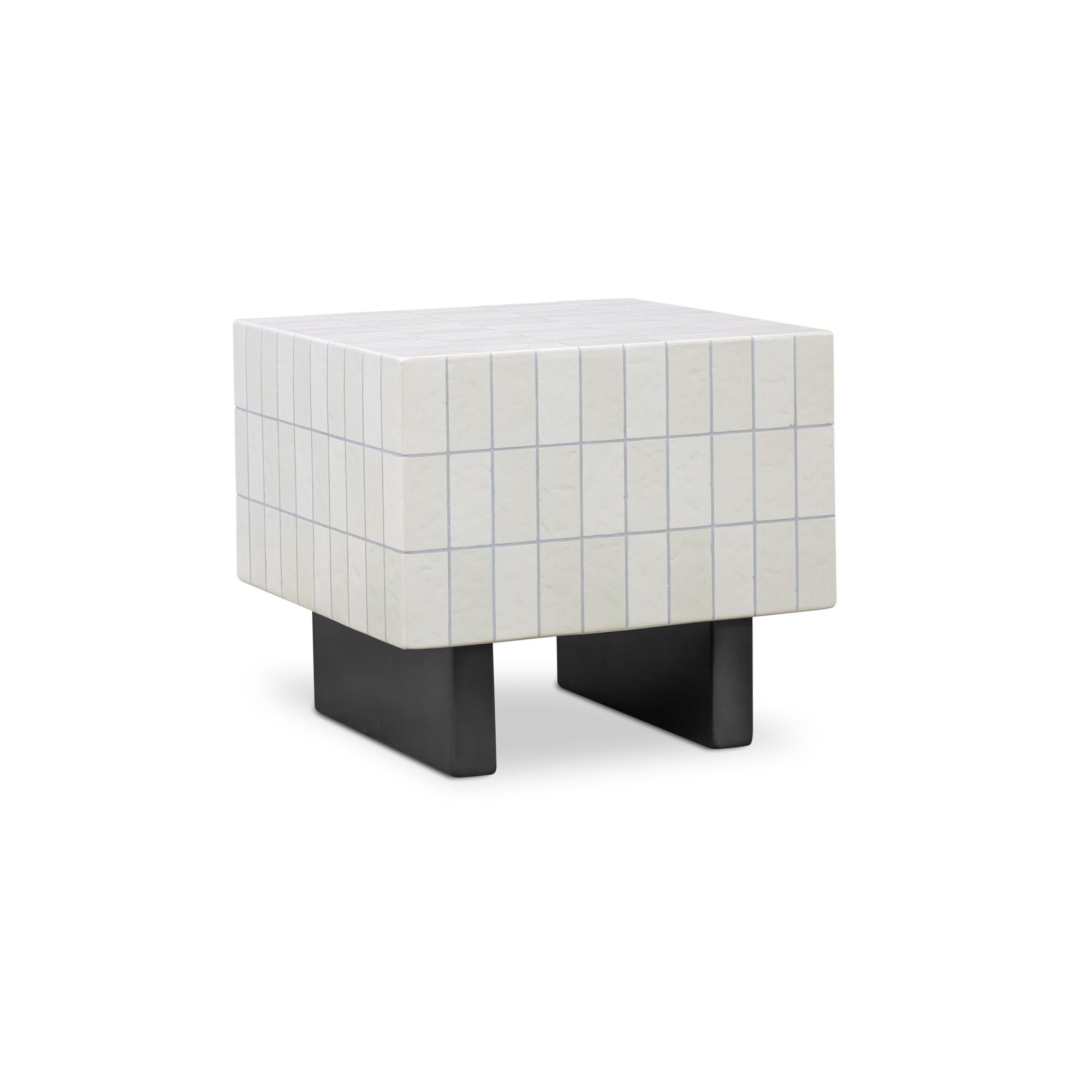 Moes Farren Outdoor Side Table Cream SC-1007-05