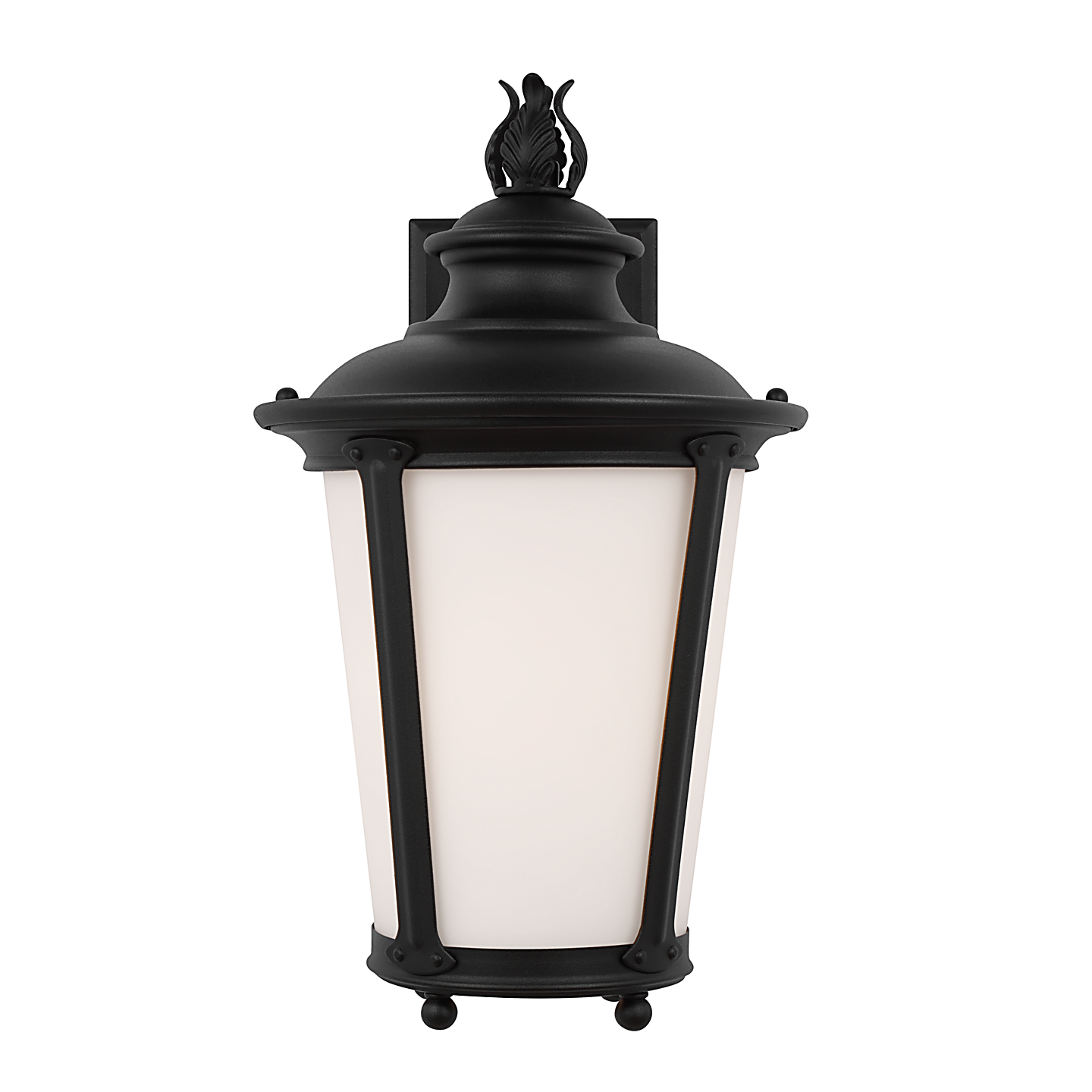 Cape May Medium Wall Lantern