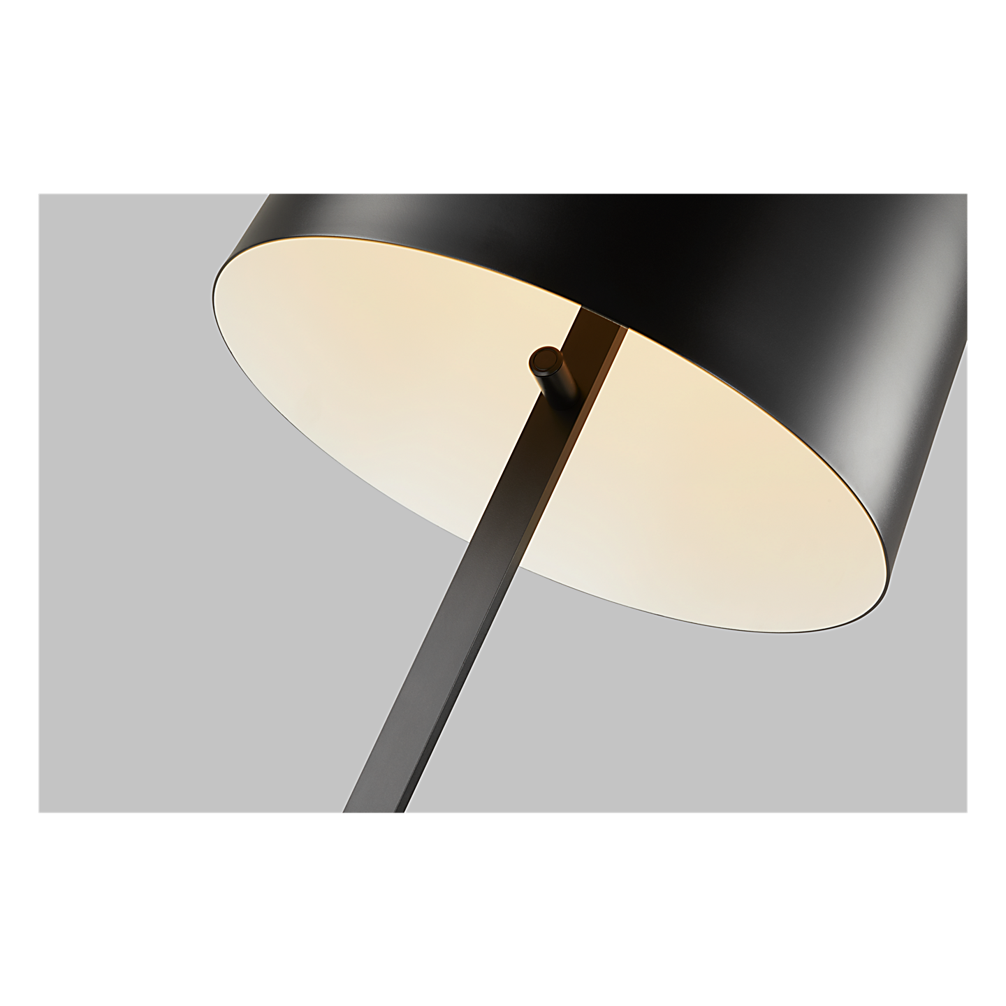 Lucia Outdoor Large Floor Lamp