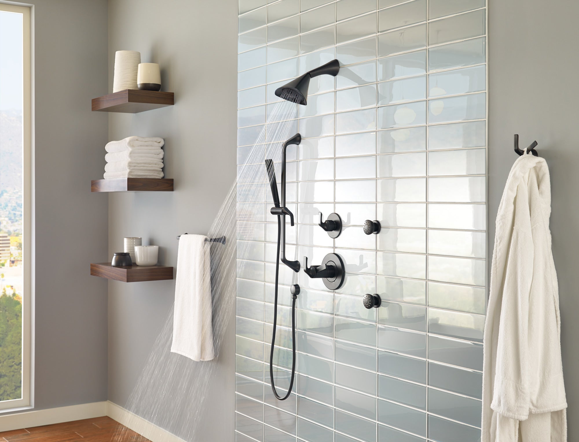 Brizo Essential™ Shower Touch-Clean® Round Body Spray