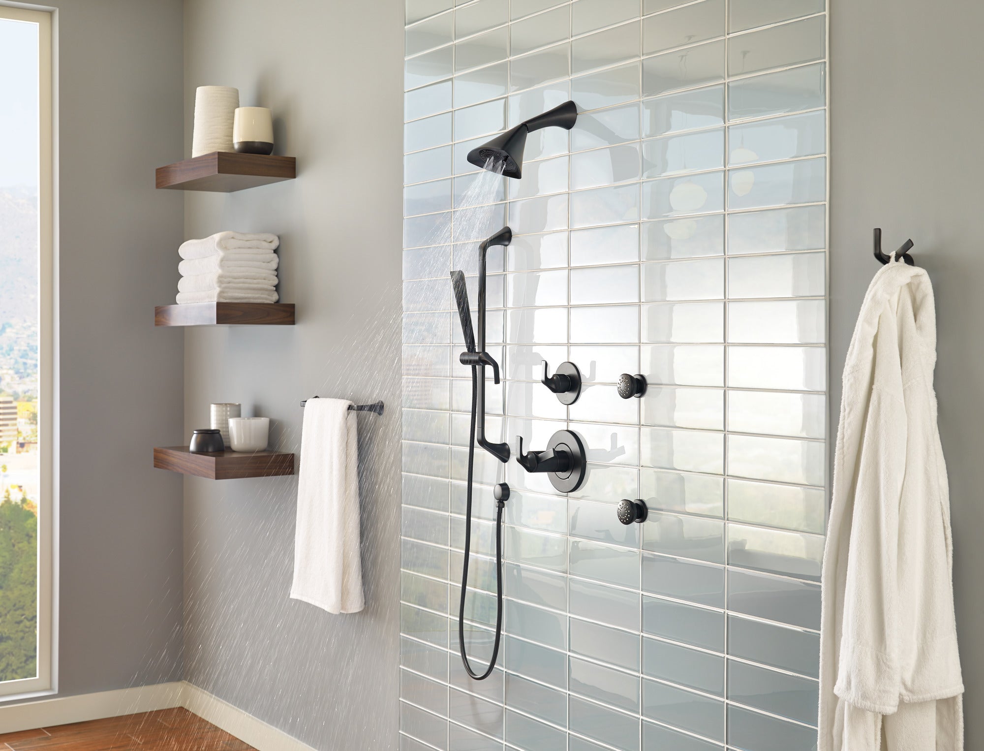 Brizo Essential™ Shower Touch-Clean® Round Body Spray