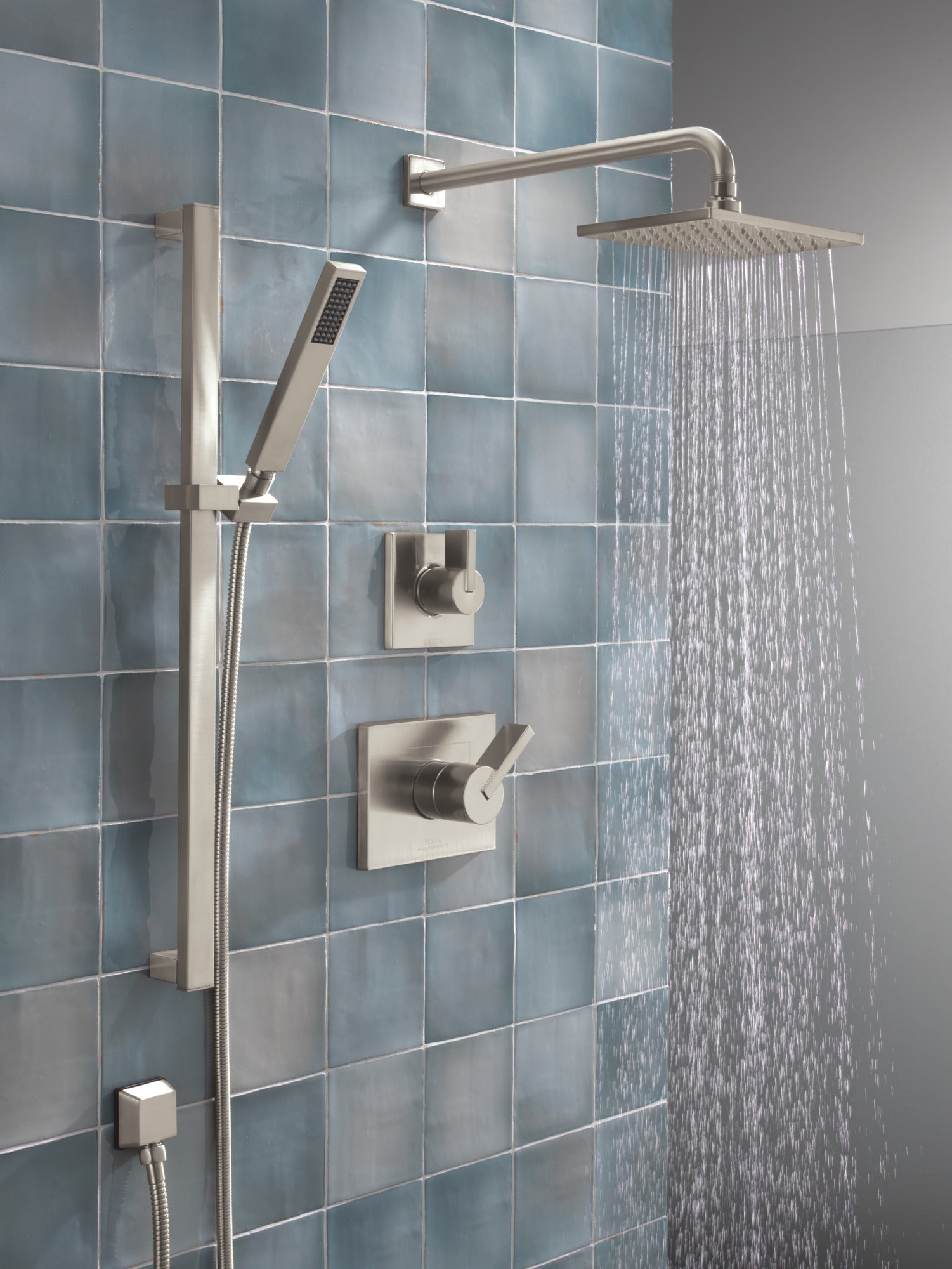 Delta Vero® Premium Single-Setting Slide Bar Hand Shower