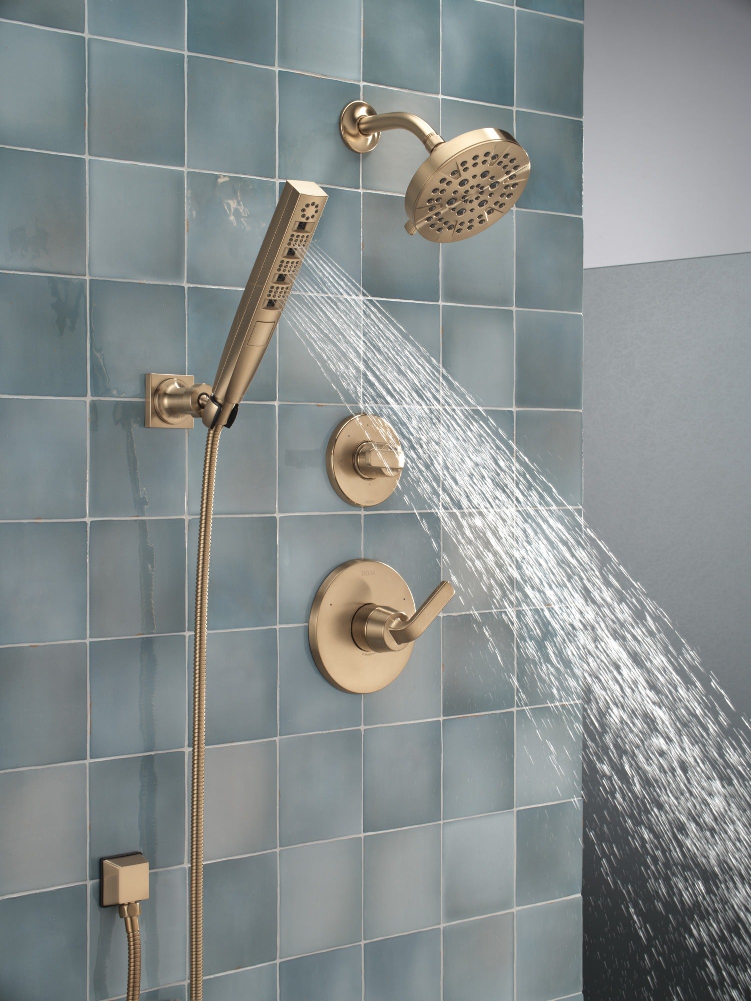 Delta Universal Showering Components H2OKinetic® 4-Setting Wall Mount Hand Shower