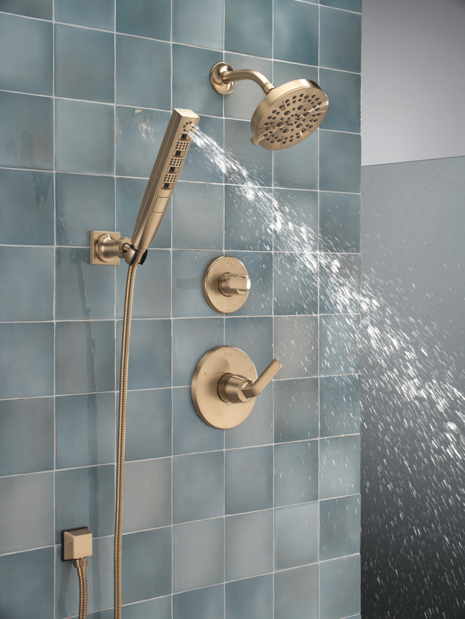 Delta Universal Showering Components H2OKinetic® 4-Setting Wall Mount Hand Shower