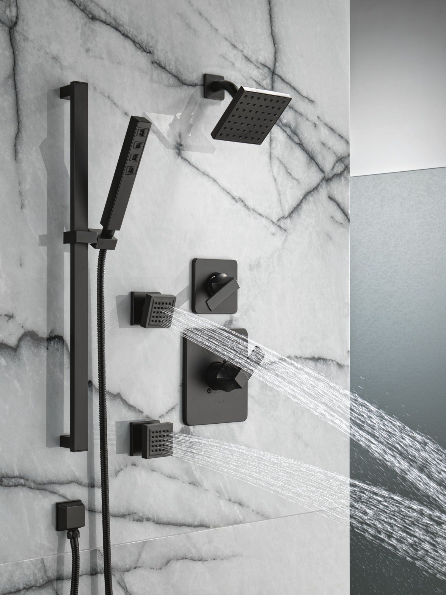 Delta Velum™ Monitor 14 Series Shower Trim