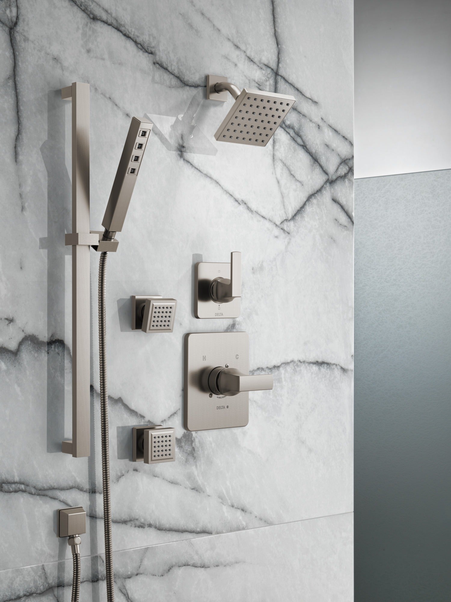 Delta Velum™ Monitor 14 Series Shower Trim