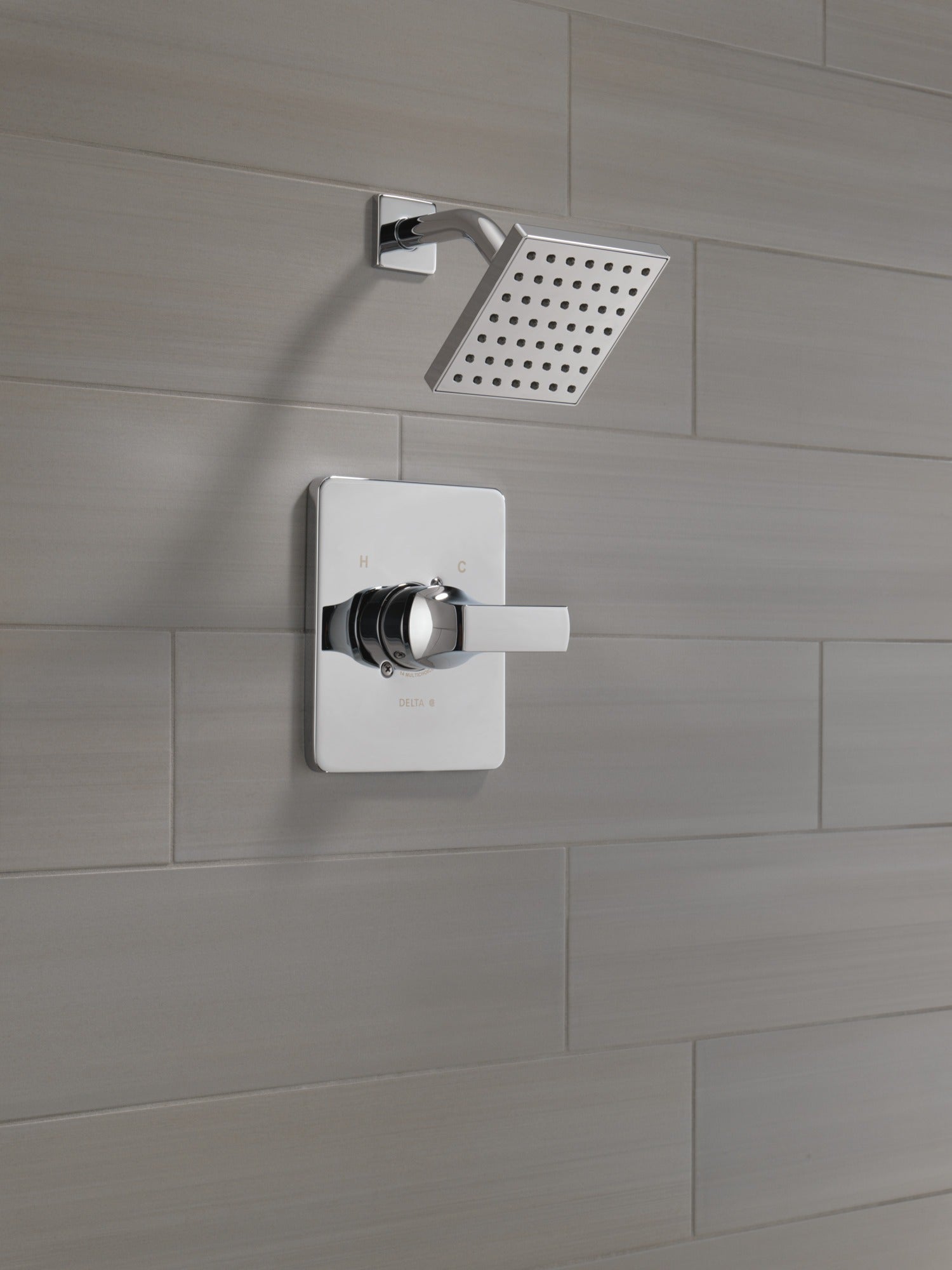 Delta Velum™ Monitor 14 Series Shower Trim