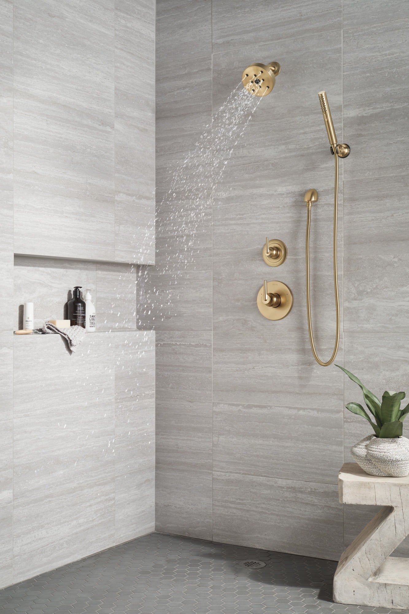 Delta Trinsic® Monitor® 14 Series H2OKinetic® Shower Trim
