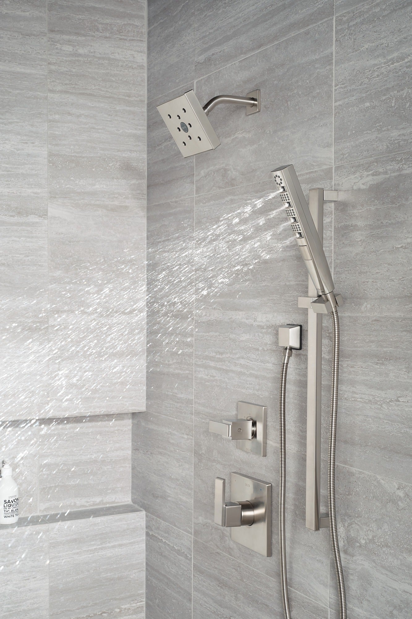 Delta Universal Showering Components H2OKinetic® Hand Shower 1.75 GPM w/Slide Bar 4S