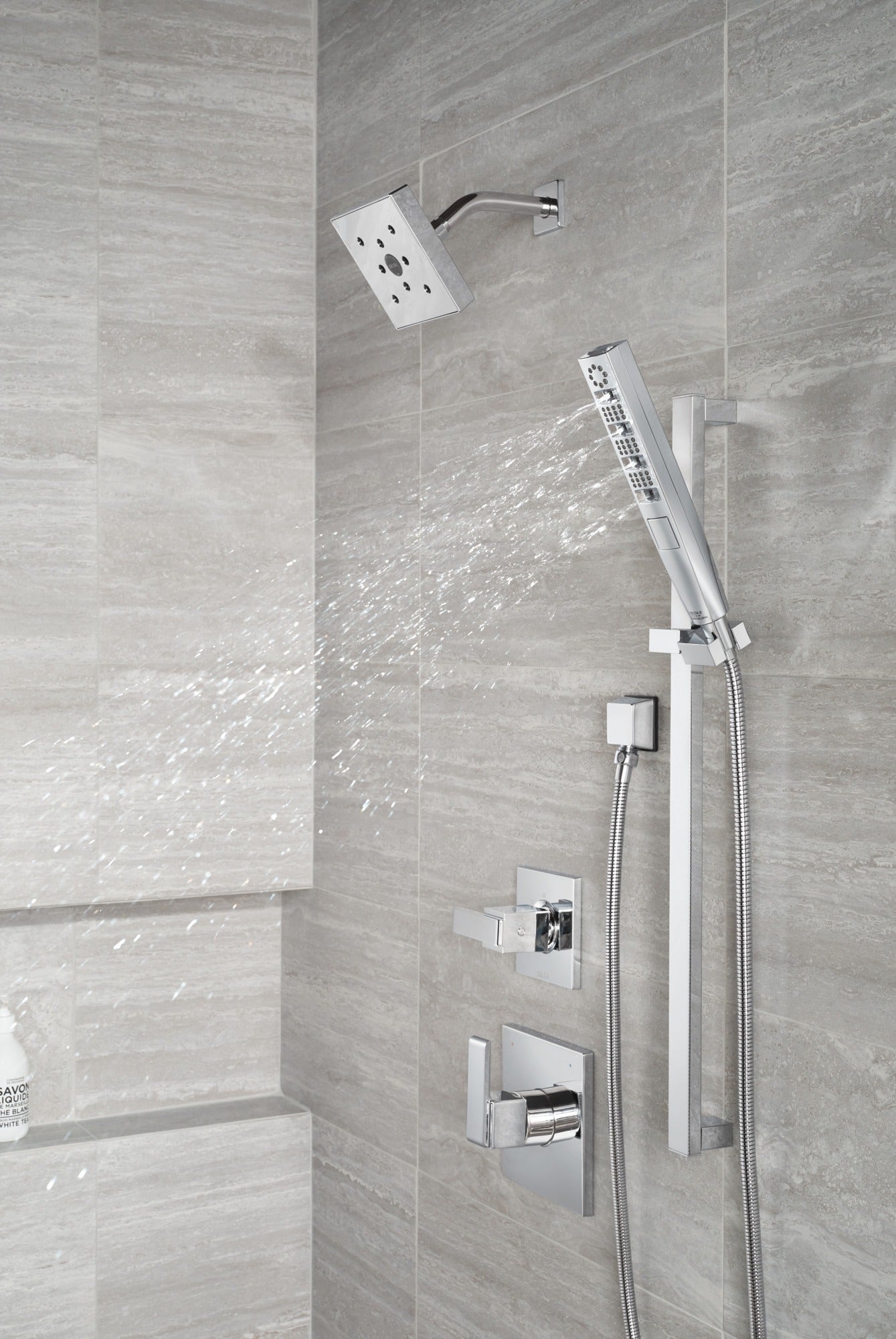 Delta Ara® 3-Setting 2-Port Diverter Trim