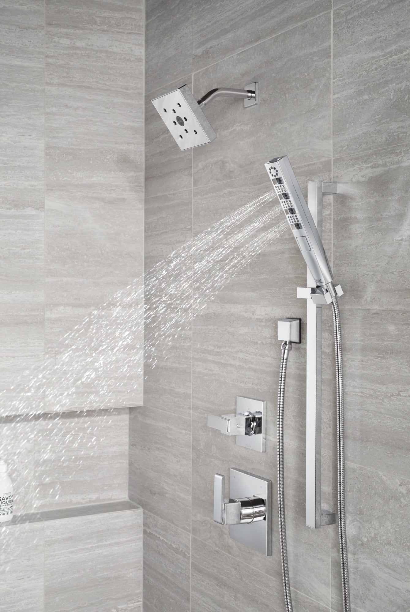 Delta Ara® Monitor® 14 Series H2OKinetic® Shower Trim