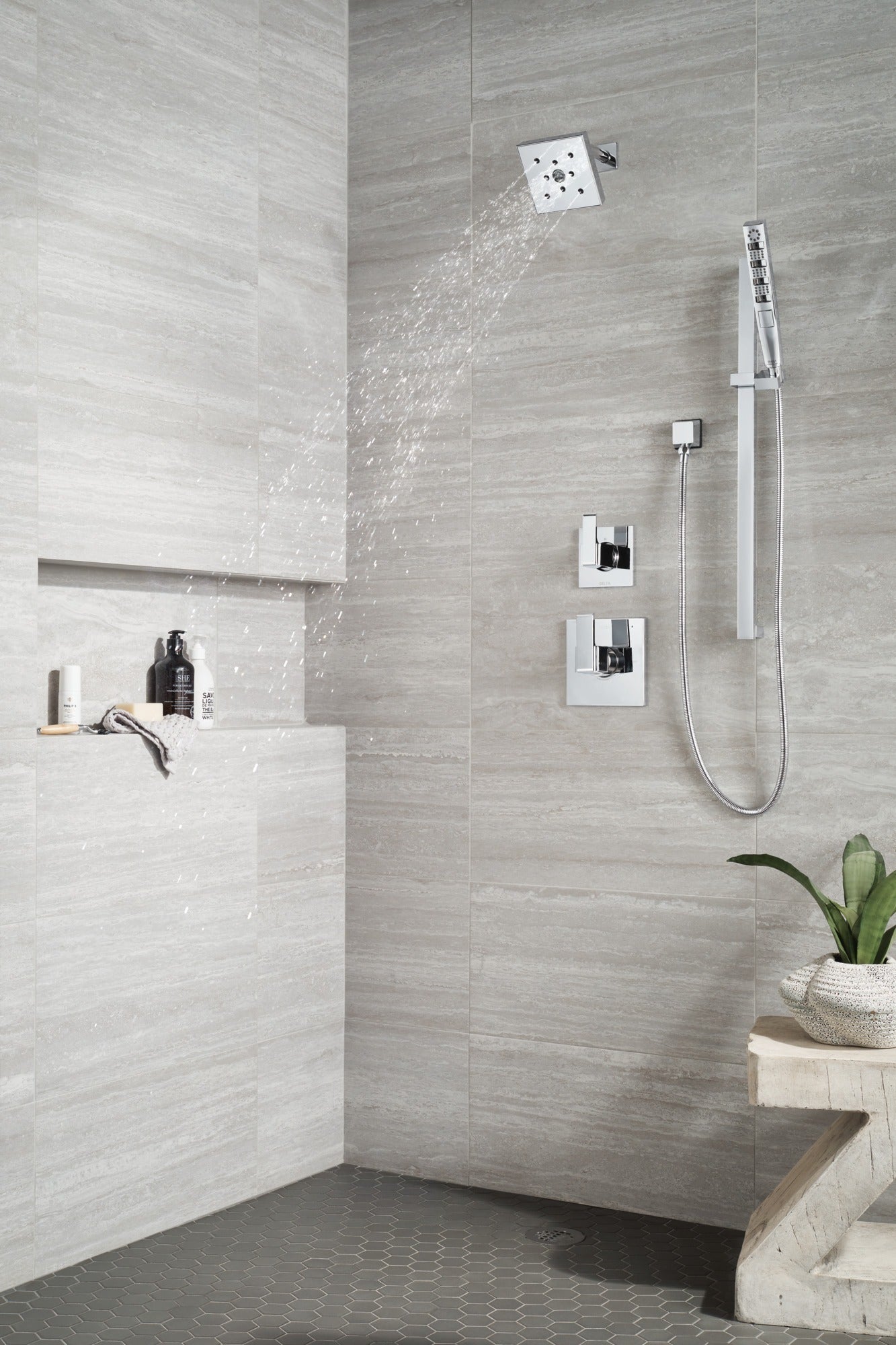 Delta Universal Showering Components H2OKinetic® Hand Shower 1.75 GPM w/Slide Bar 4S