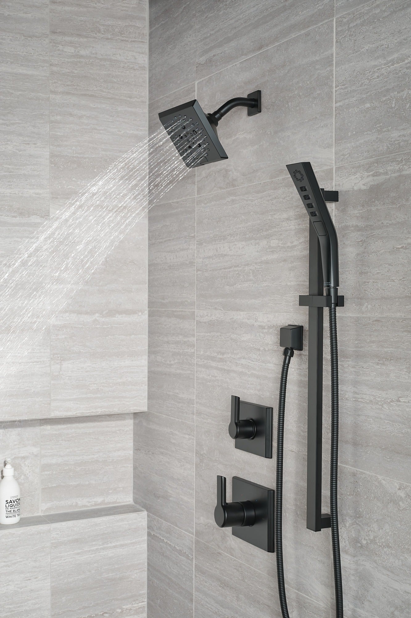 Delta Pivotal® Monitor® 14 Series H2OKinetic® Shower Trim