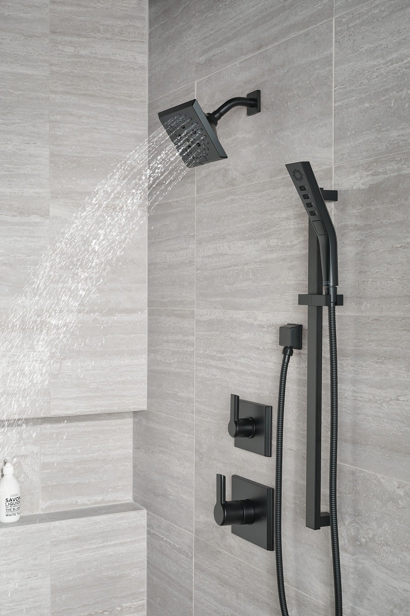 Delta Pivotal® Monitor® 14 Series H2OKinetic® Shower Trim