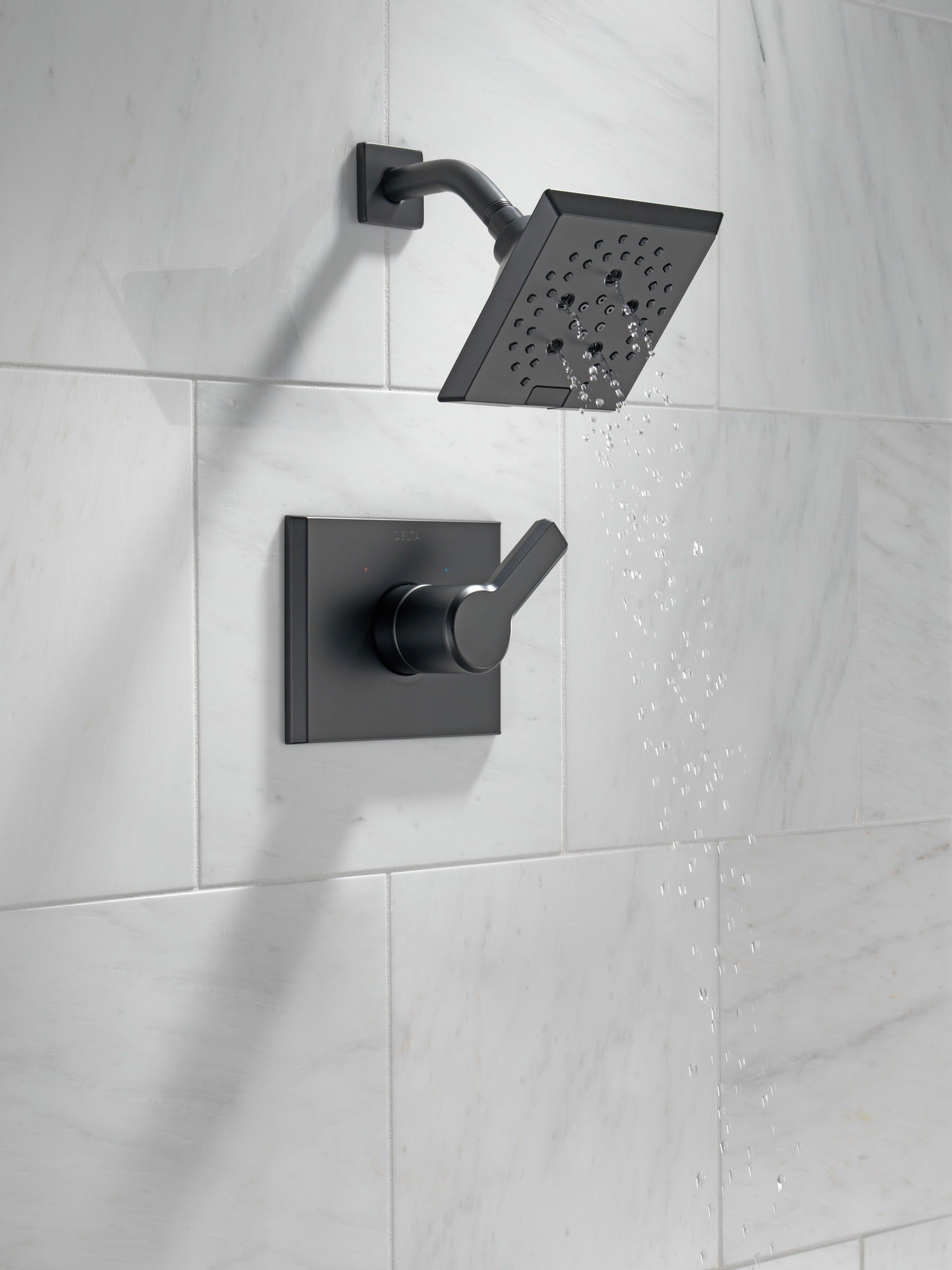 Delta Pivotal® Monitor® 14 Series H2OKinetic® Shower Trim