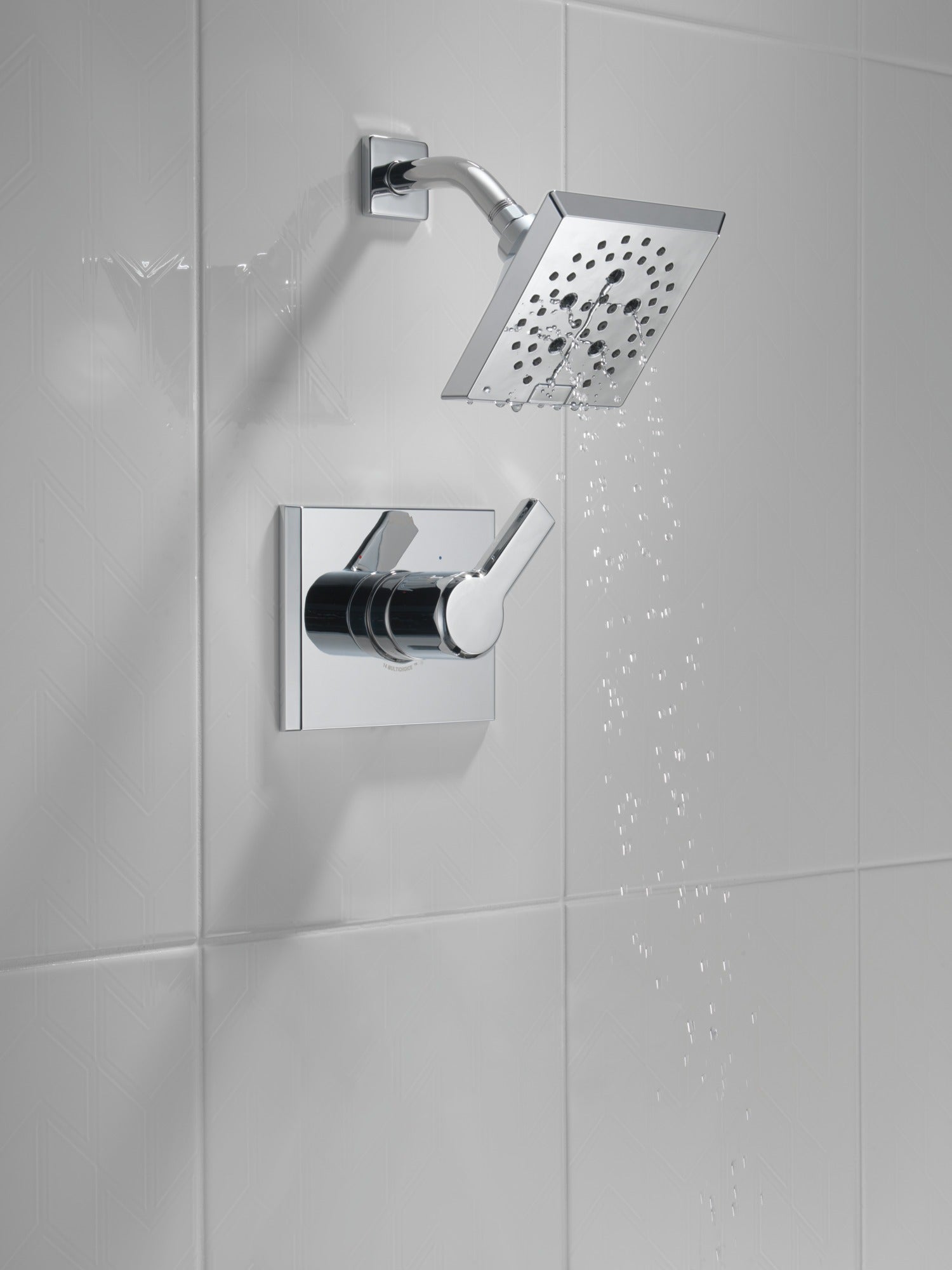 Delta Pivotal® Monitor® 14 Series H2OKinetic® Shower Trim