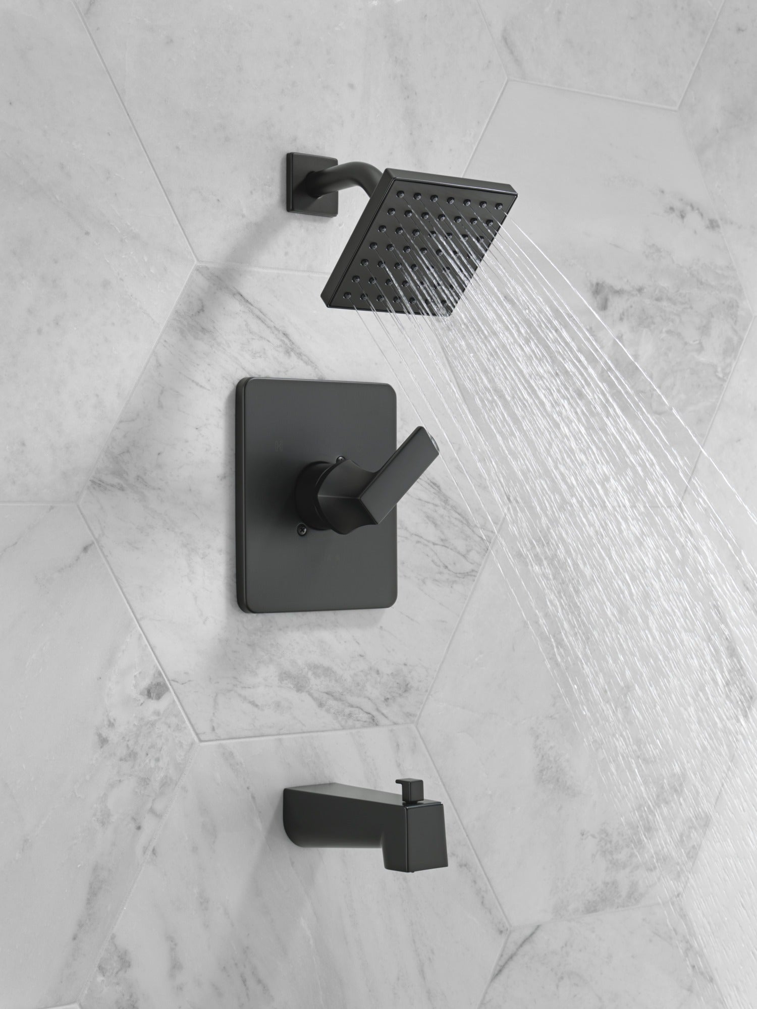 Delta Velum™ Monitor 14 Series Tub & Shower