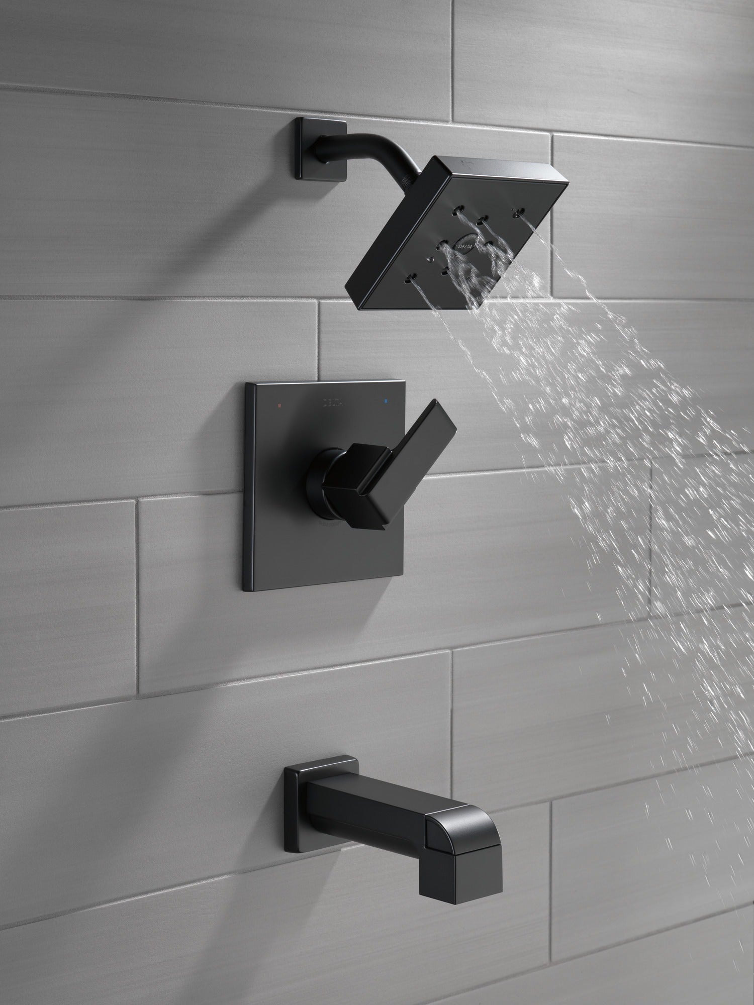 Delta Ara® Monitor® 14 Series H2OKinetic® Tub & Shower Trim