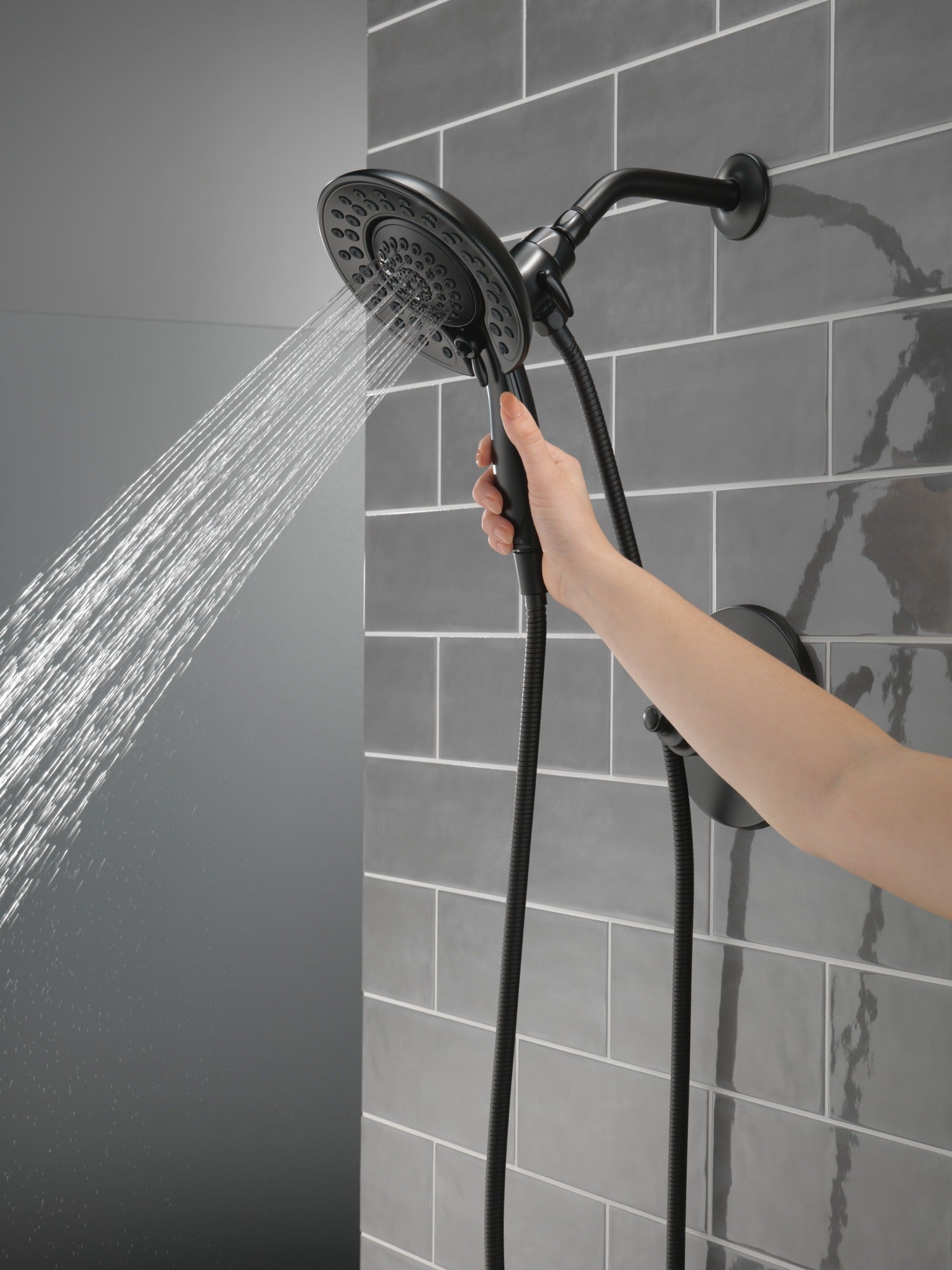 Delta Saylor® Monitor® 17 Series Shower Trim with In2ition®