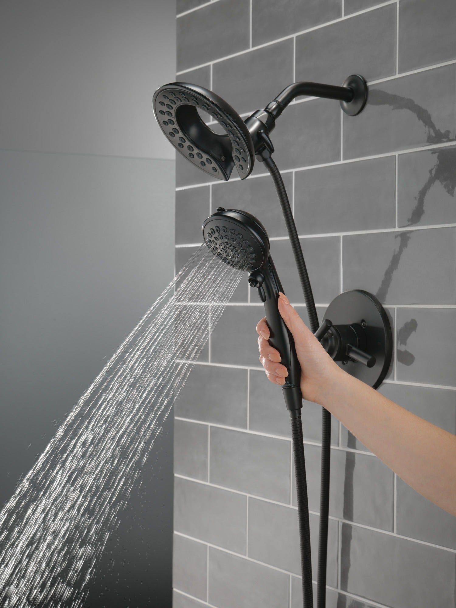 Delta Saylor® Monitor® 17 Series Shower Trim with In2ition®