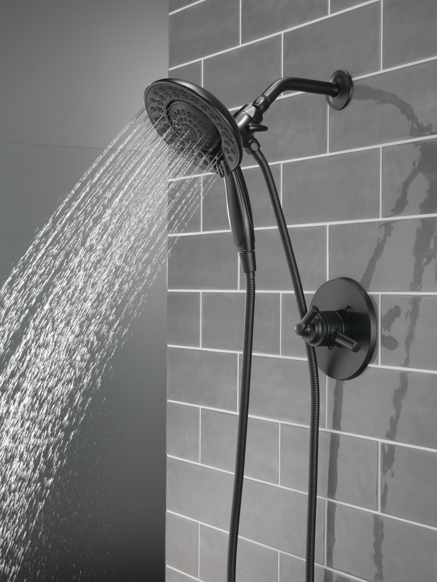 Delta Saylor® Monitor® 17 Series Shower Trim with In2ition®