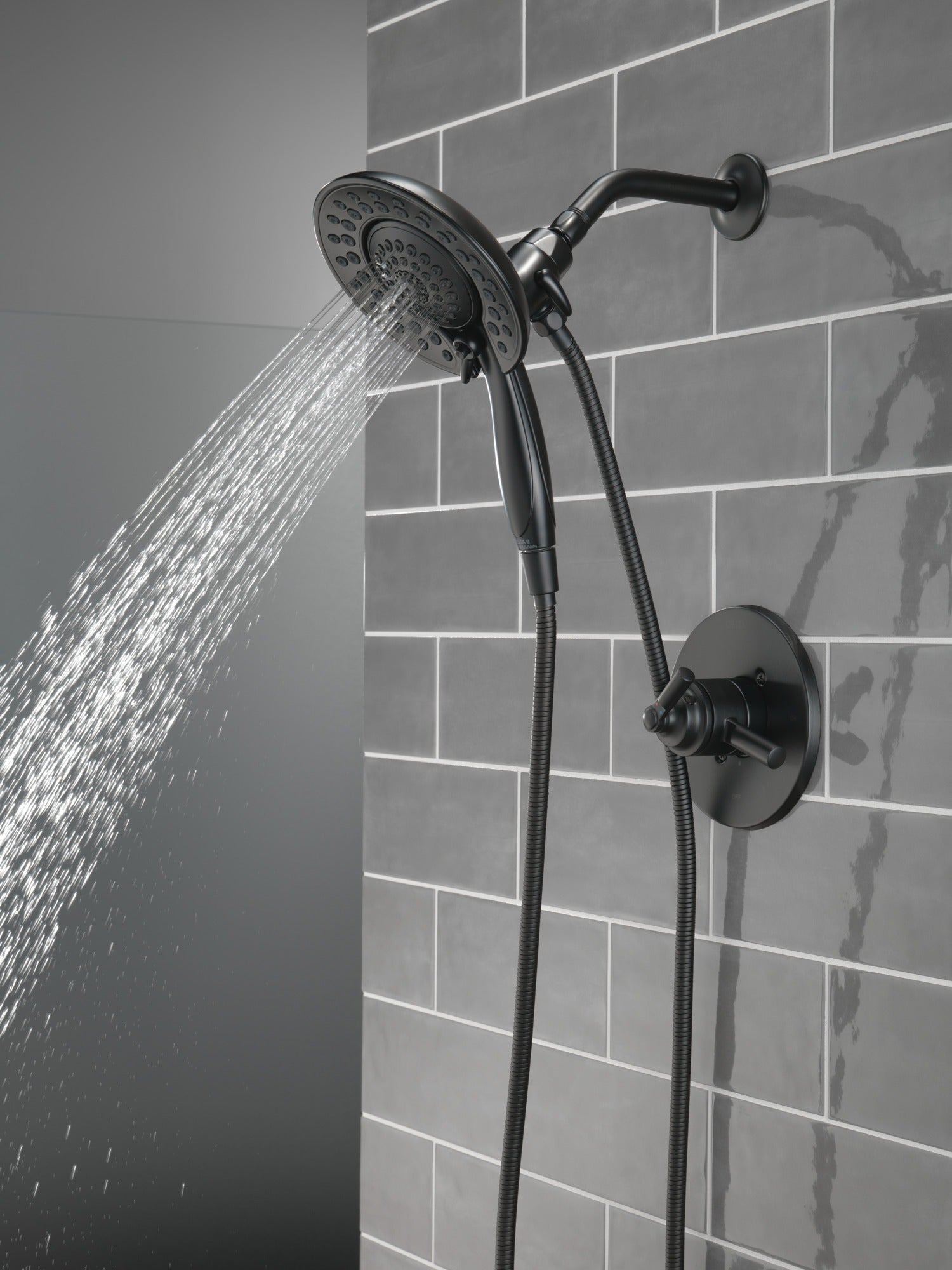 Delta Saylor® Monitor® 17 Series Shower Trim with In2ition®