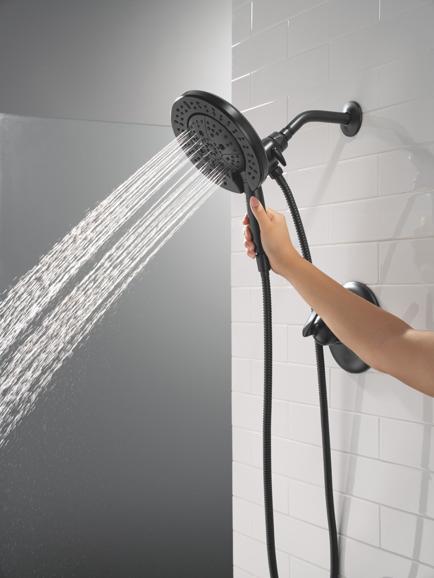 Delta Bonacci™ 17 Series Shower Trim with In2ition Shower Head