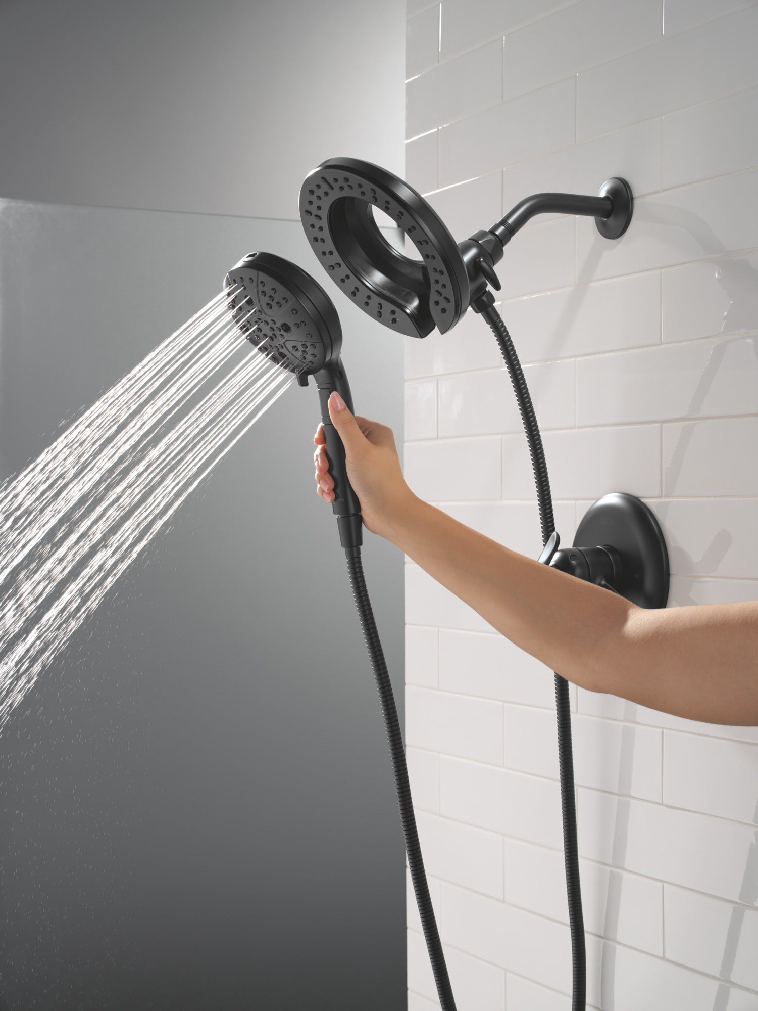 Delta Bonacci™ 17 Series Shower Trim with In2ition Shower Head