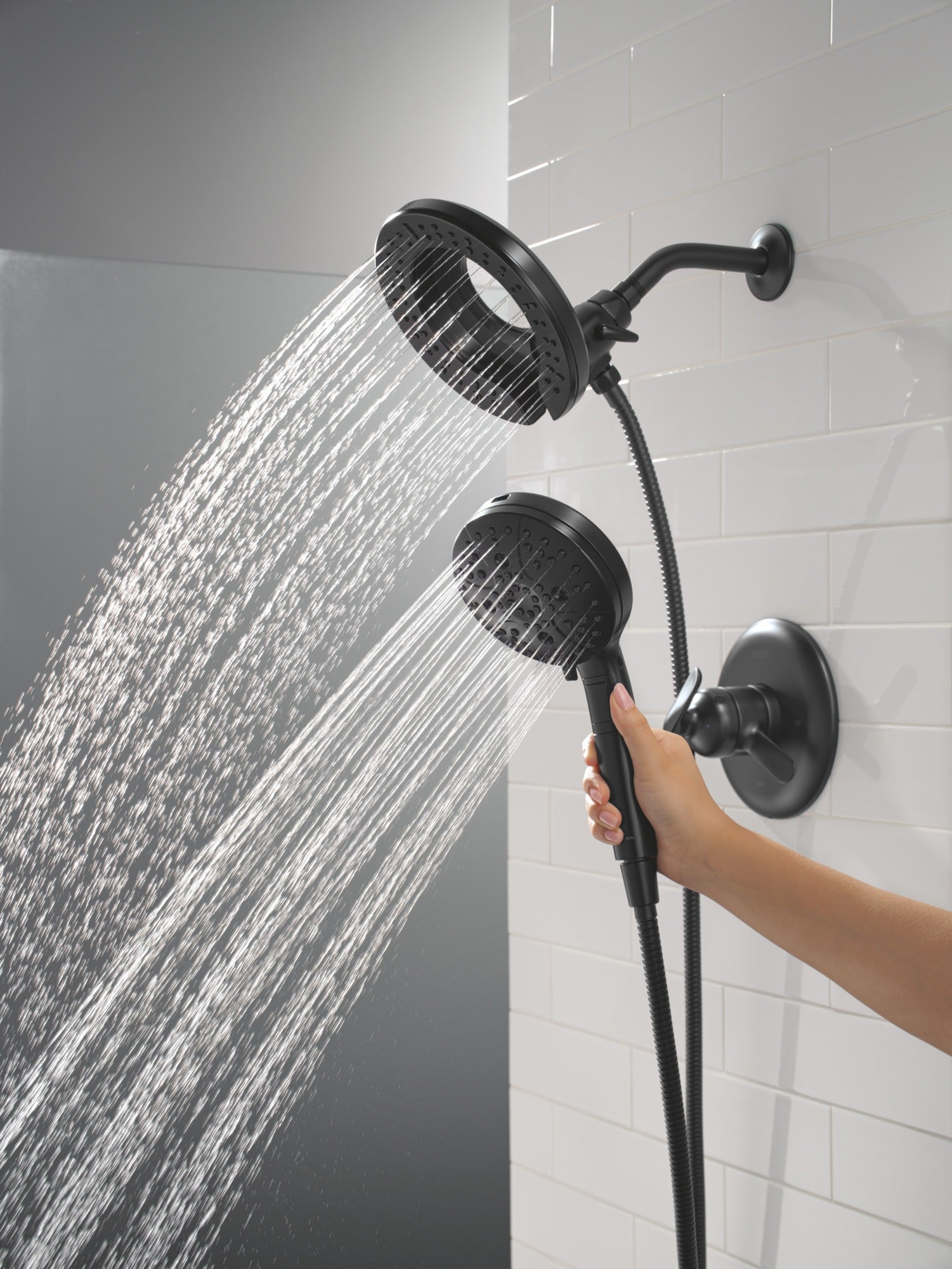 Delta Bonacci™ 17 Series Shower Trim with In2ition Shower Head