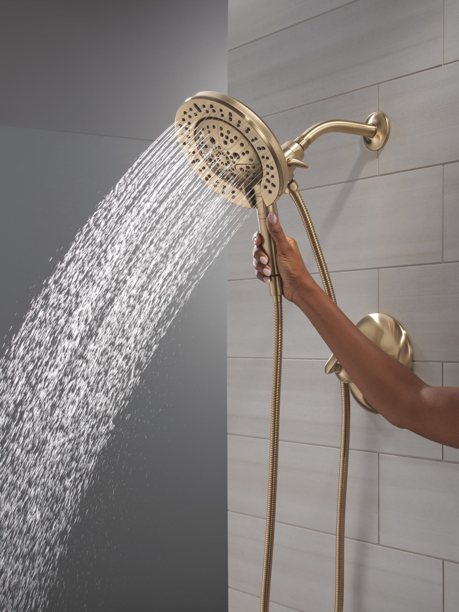 Delta Bonacci™ 17 Series Shower Trim with In2ition Shower Head