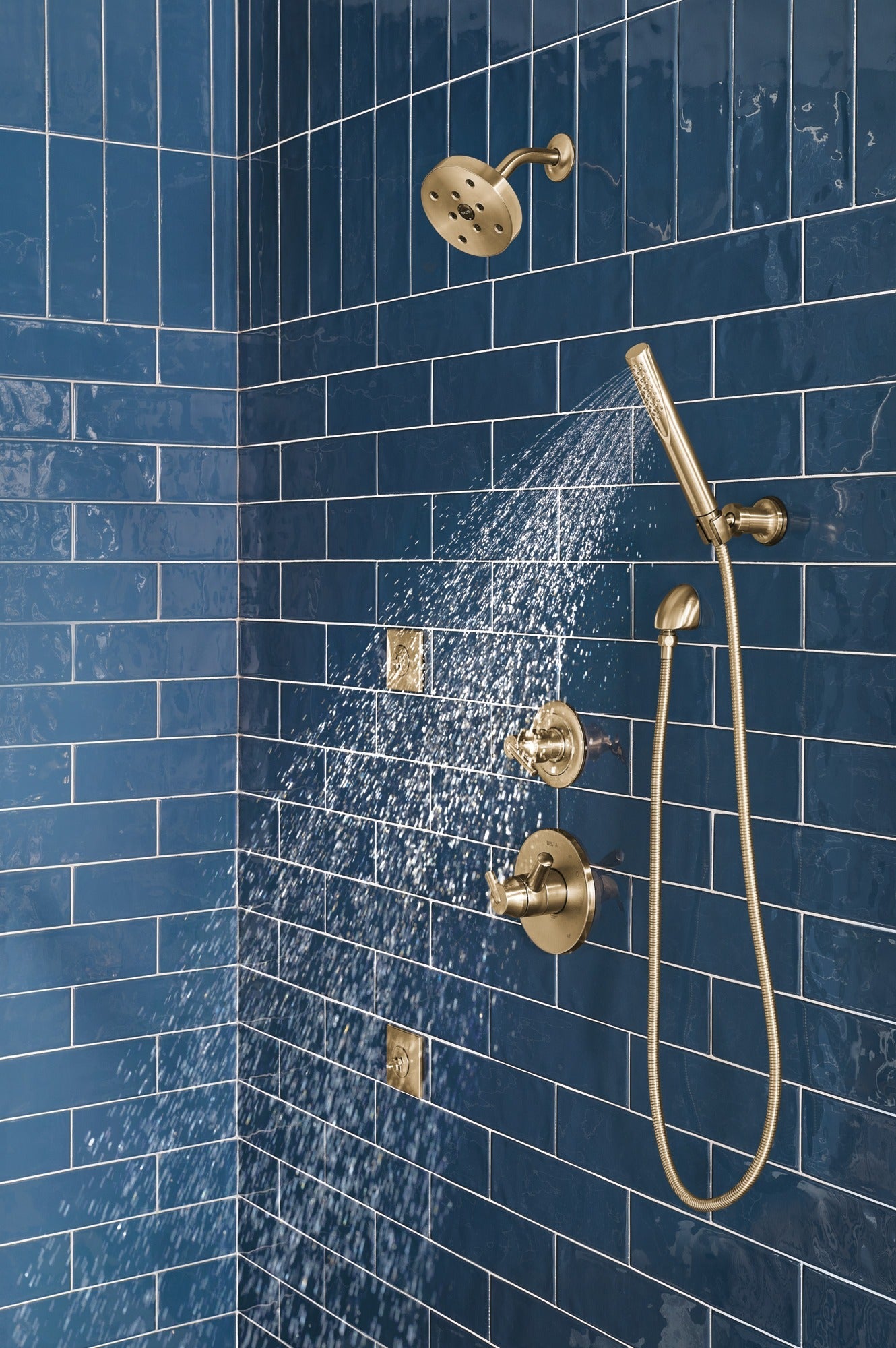 Delta Trinsic® Monitor® 17 Series H2OKinetic® Shower Trim