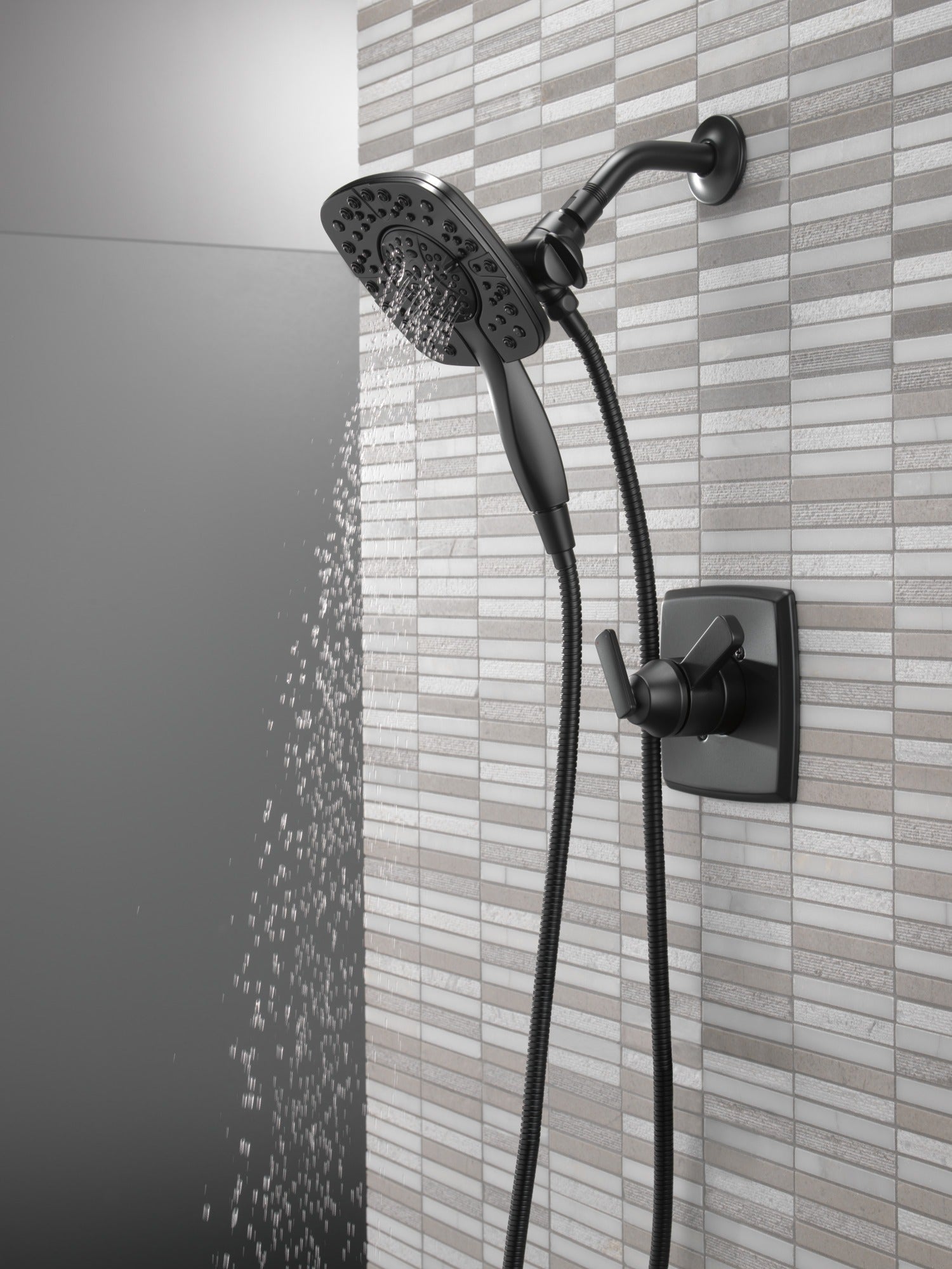 Delta Ashlyn® Monitor® 17 Series Shower Trim