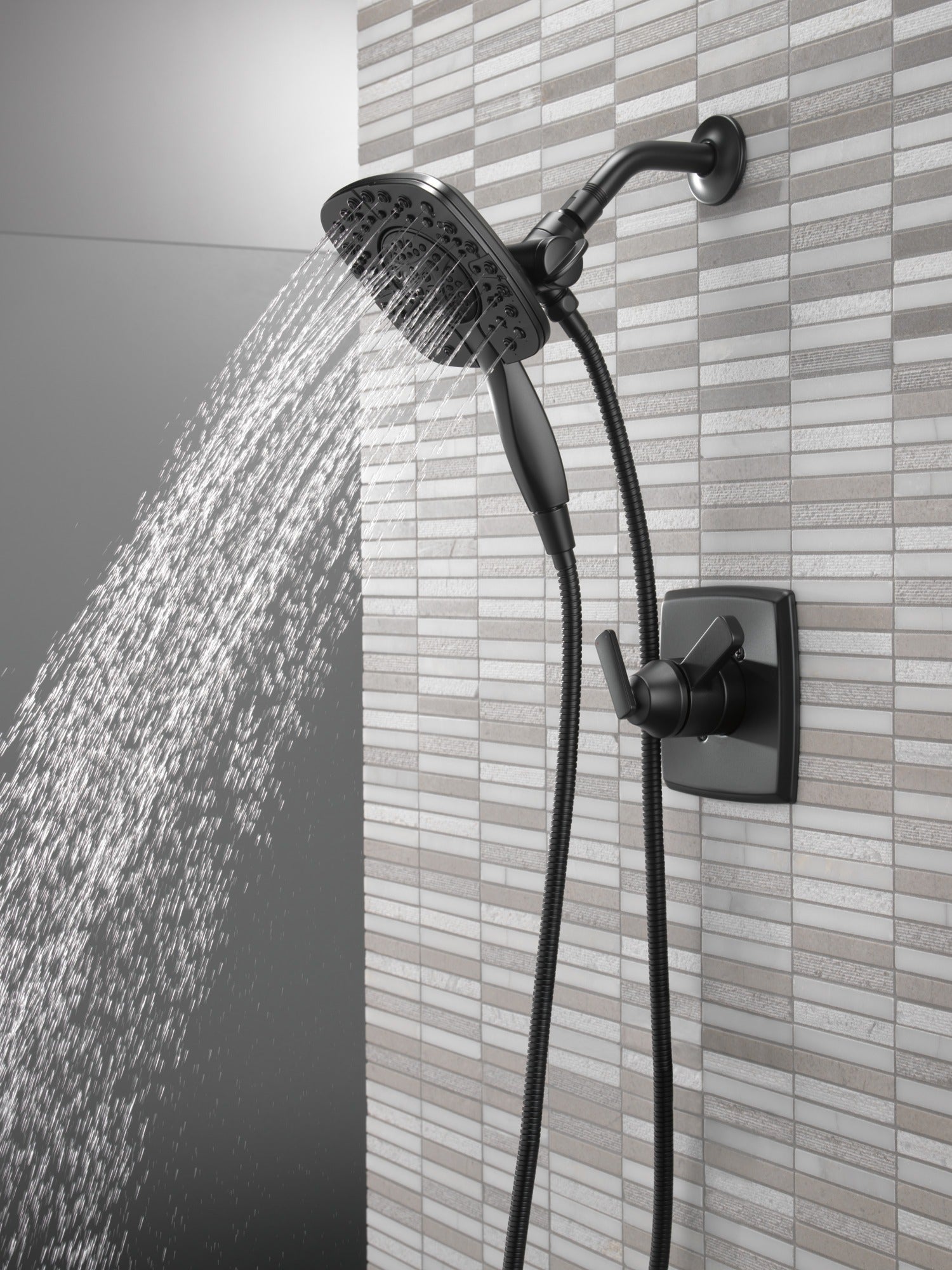 Delta Ashlyn® Monitor® 17 Series Shower Trim