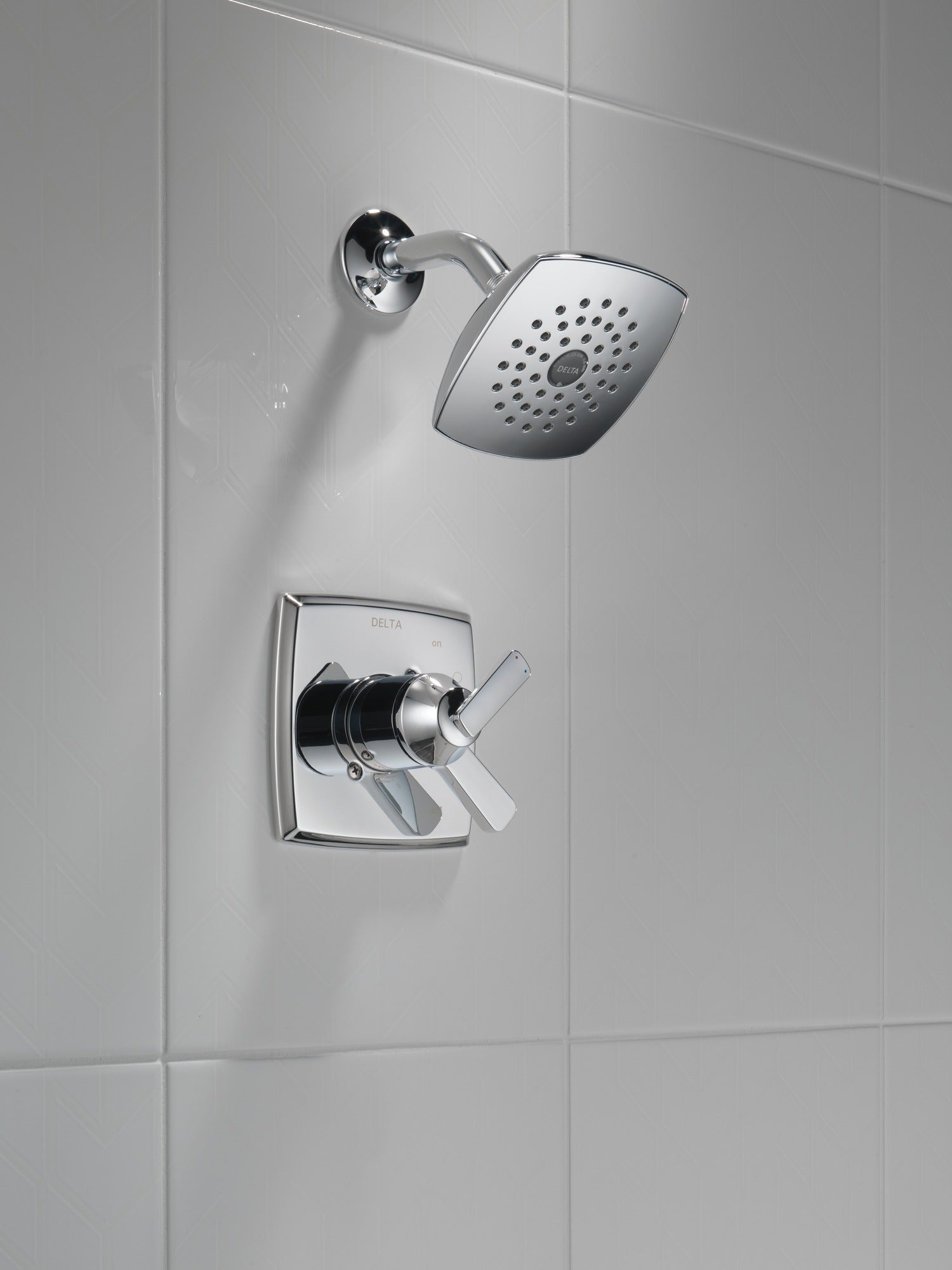 Delta Ashlyn® Monitor® 17 Series Shower Trim