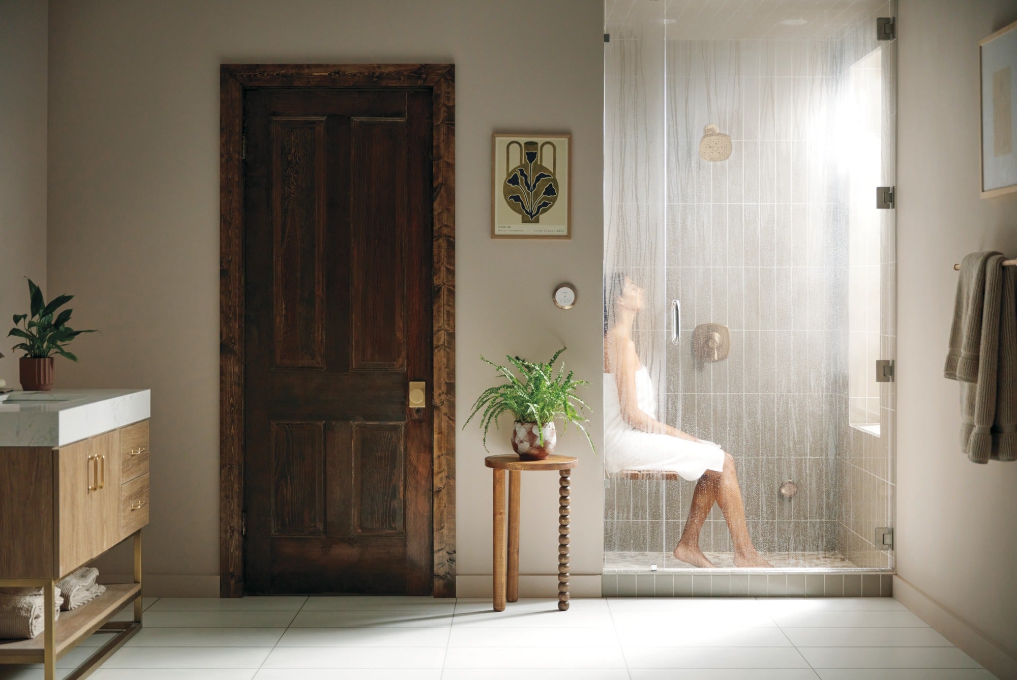 Delta Stryke® 17 Series Shower Only
