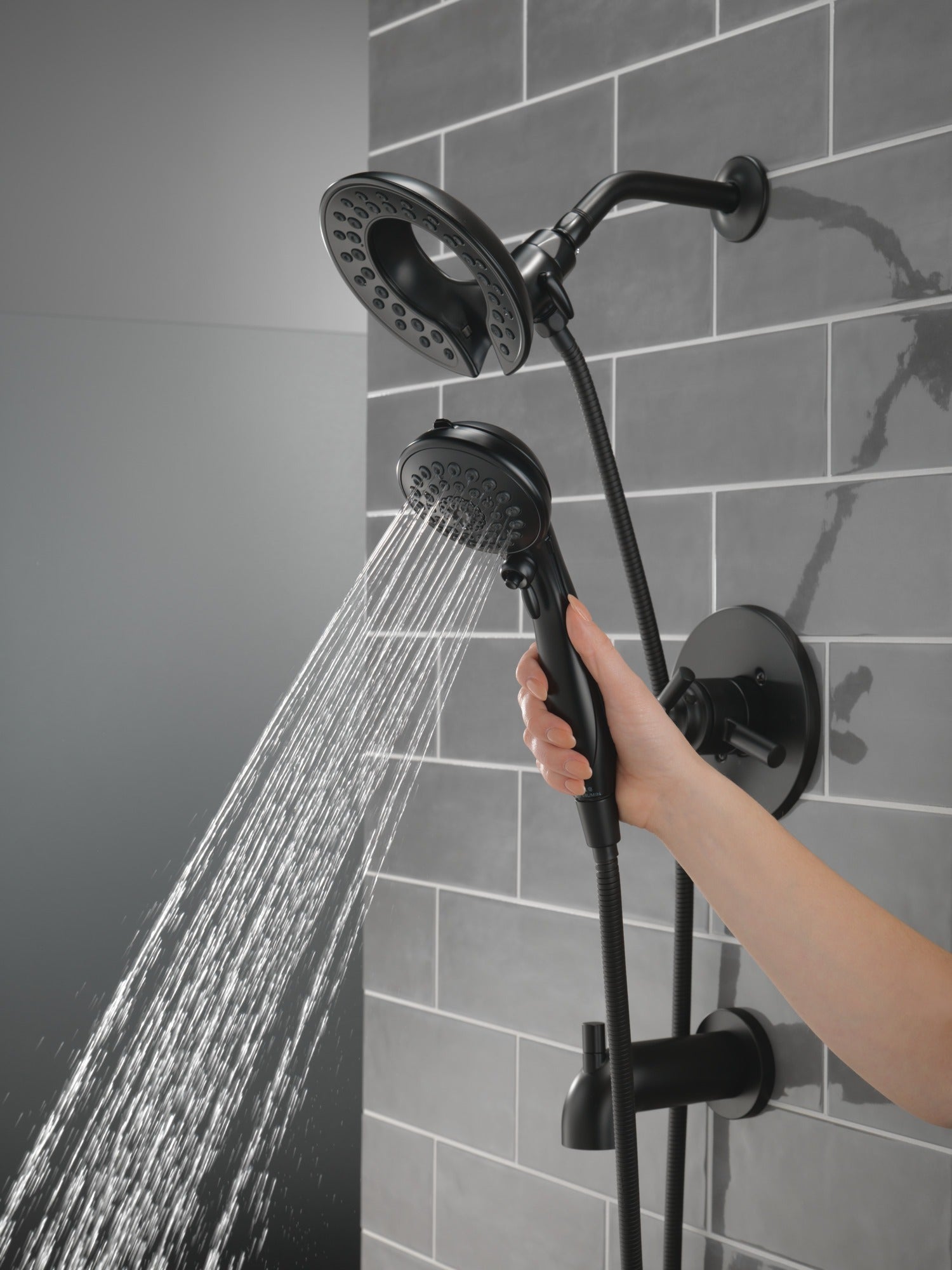 Delta Saylor® Monitor® 17 Series Tub & Shower Trim with In2ition®