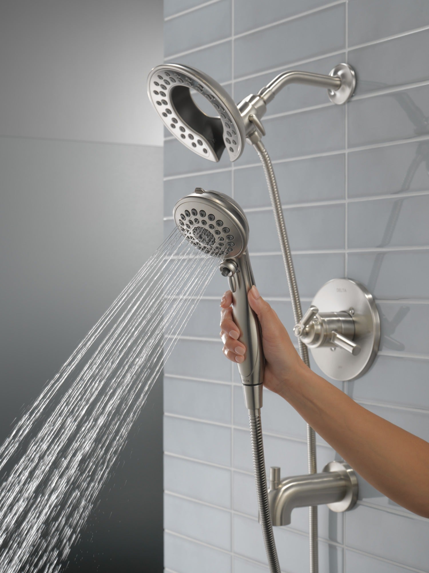 Delta Saylor® Monitor® 17 Series Tub & Shower Trim with In2ition®