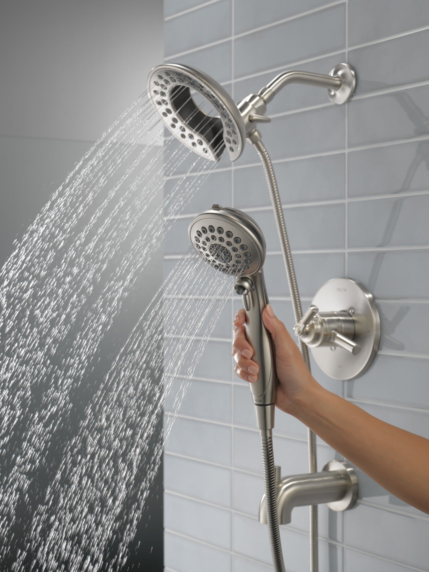 Delta Saylor® Monitor® 17 Series Tub & Shower Trim with In2ition®