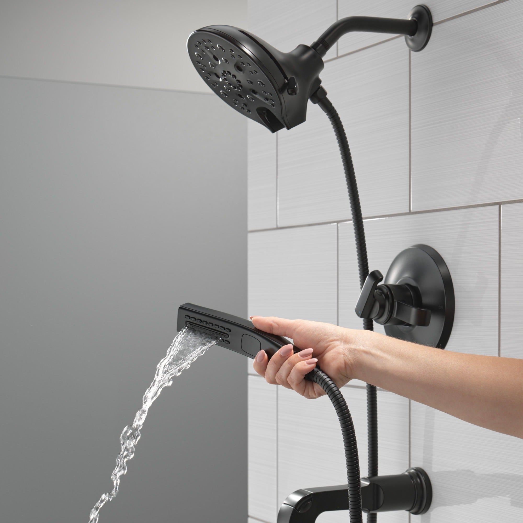 Delta Tetra™ 17 Series Tub Shower Trim