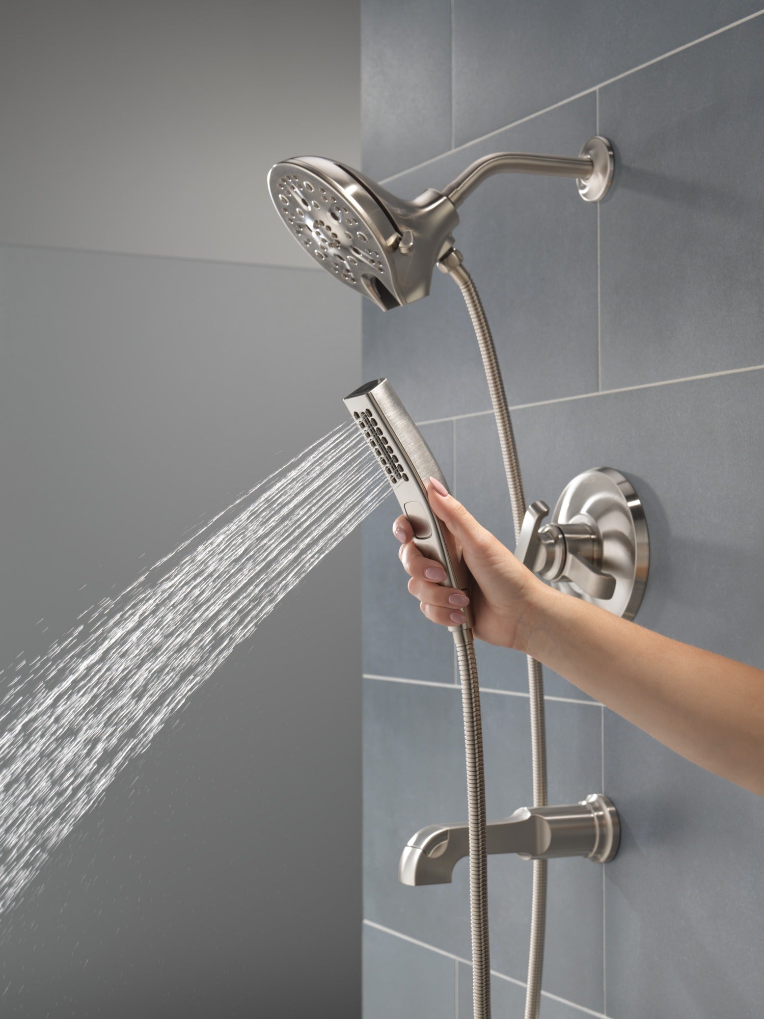 Delta Tetra™ 17 Series Tub Shower Trim