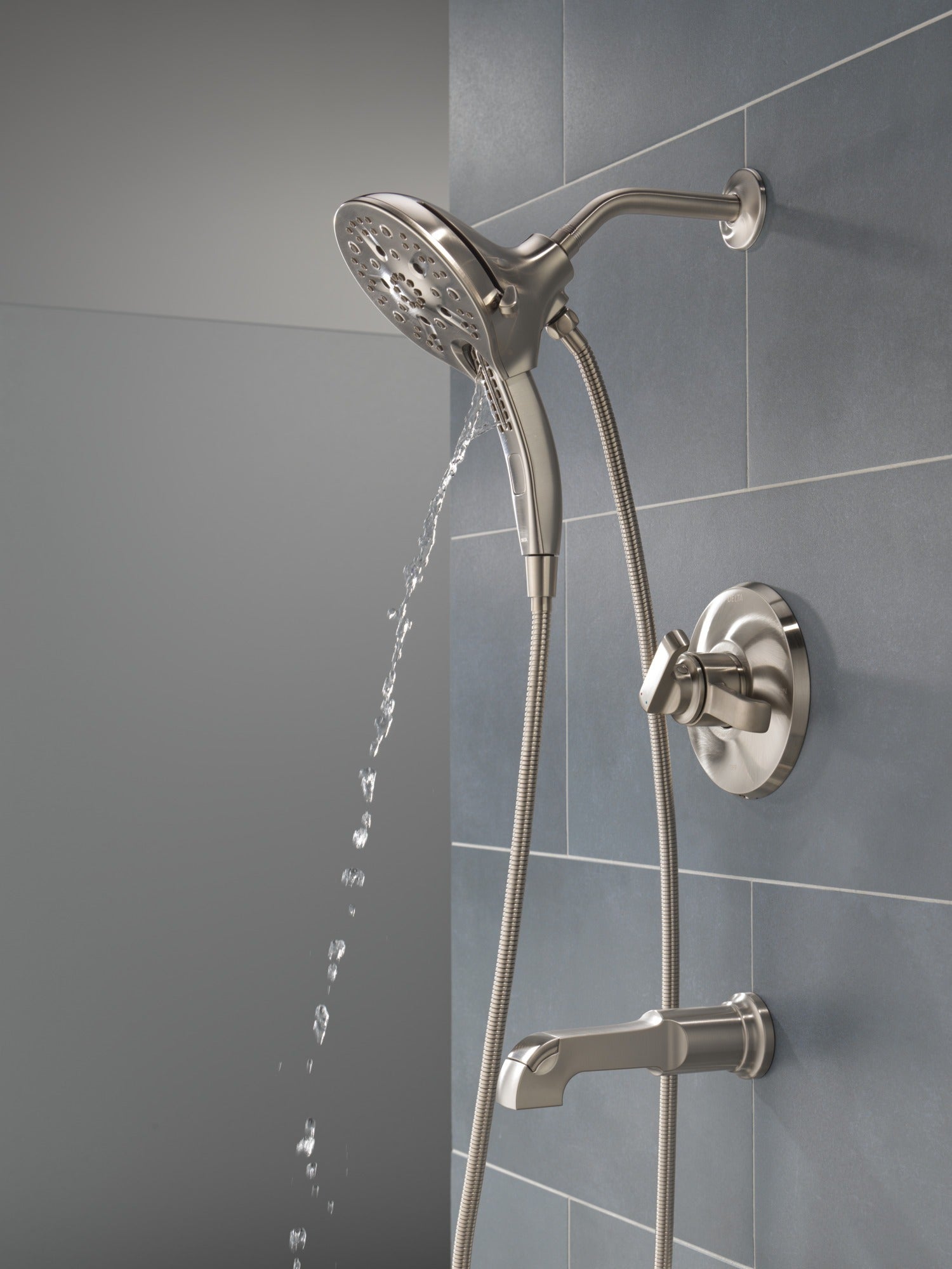 Delta Tetra™ 17 Series Tub Shower Trim