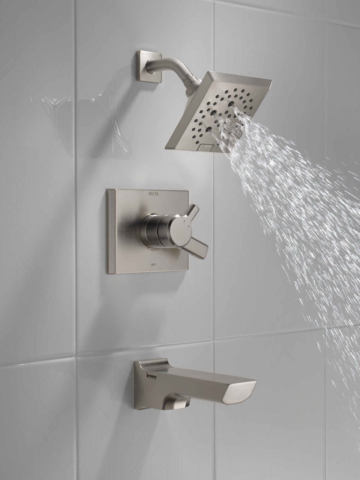 Delta Pivotal® Monitor® 17 Series H2OKinetic® Tub and Shower Trim