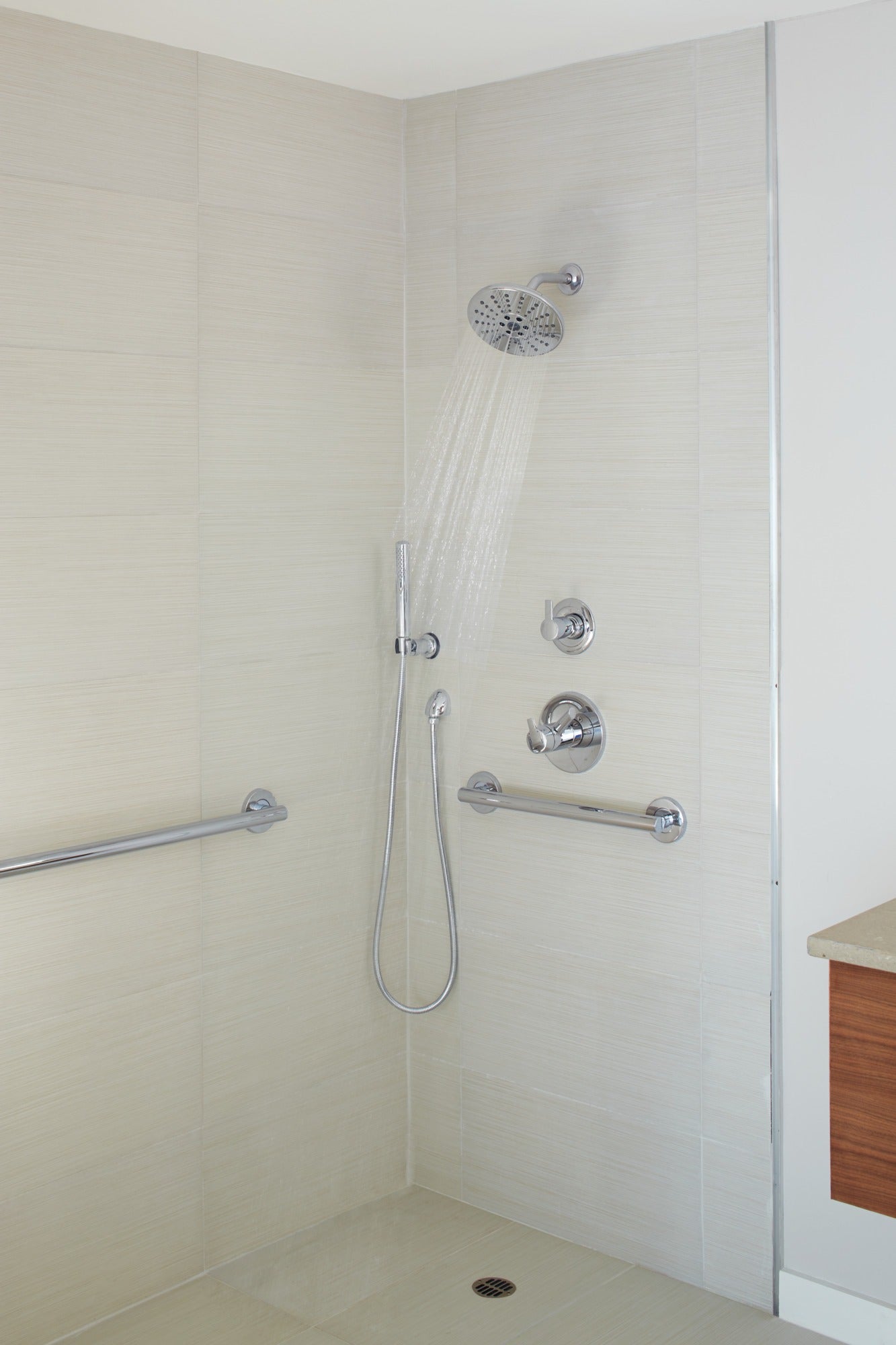 Delta Grail® Premium Single-Setting Adjustable Wall Mount Hand Shower