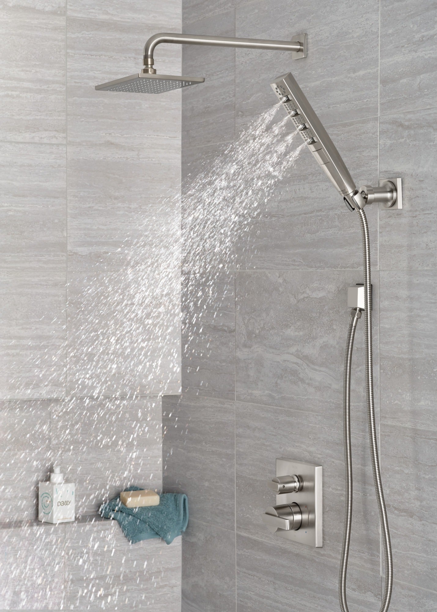 Delta Ara® Angular Modern Monitor® 14 Series Valve Trim with 3-Setting Integrated Diverter