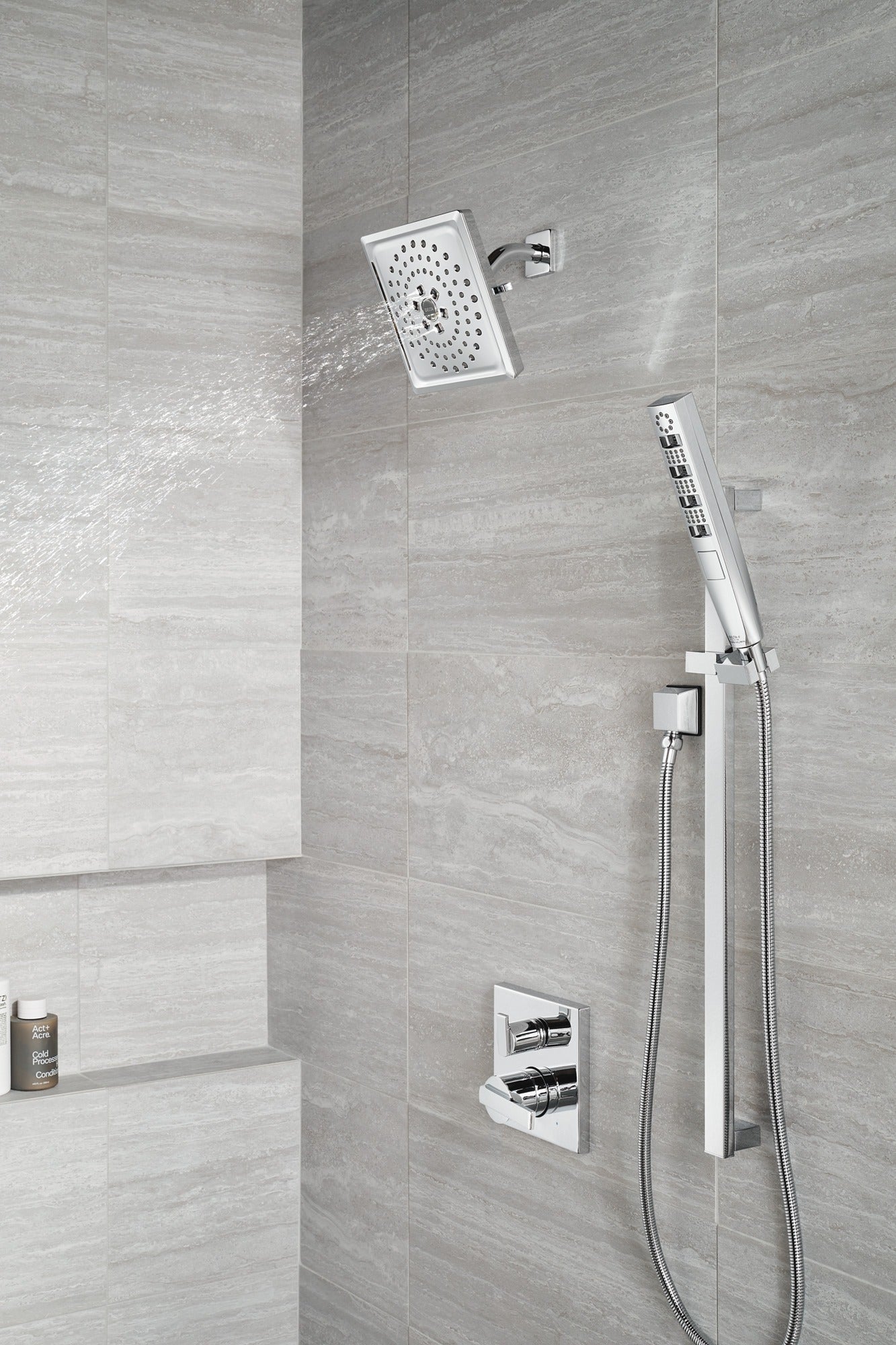 Delta Ara® Angular Modern Monitor® 14 Series Valve Trim with 3-Setting Integrated Diverter