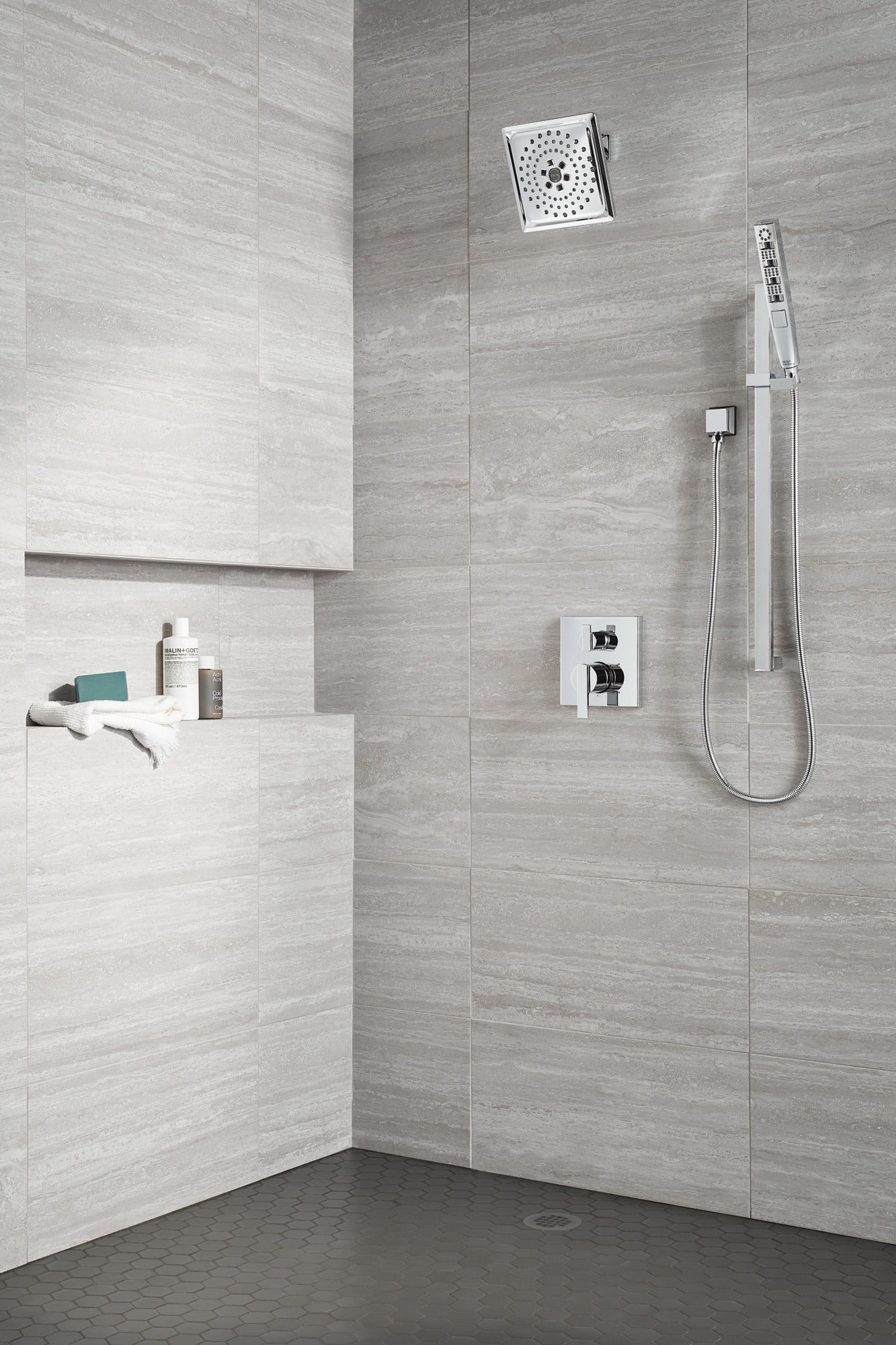 Delta Ara® Angular Modern Monitor® 14 Series Valve Trim with 3-Setting Integrated Diverter